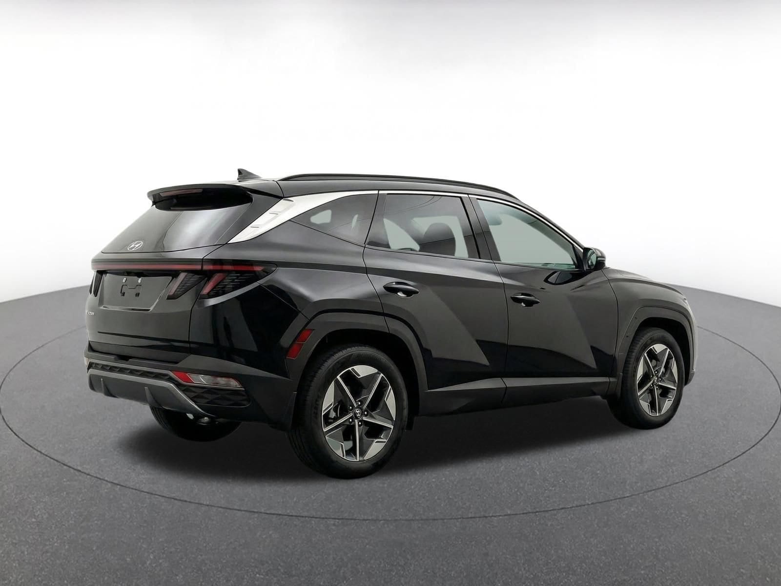 Thumbnail: 2026 Hyundai Tucson - 8