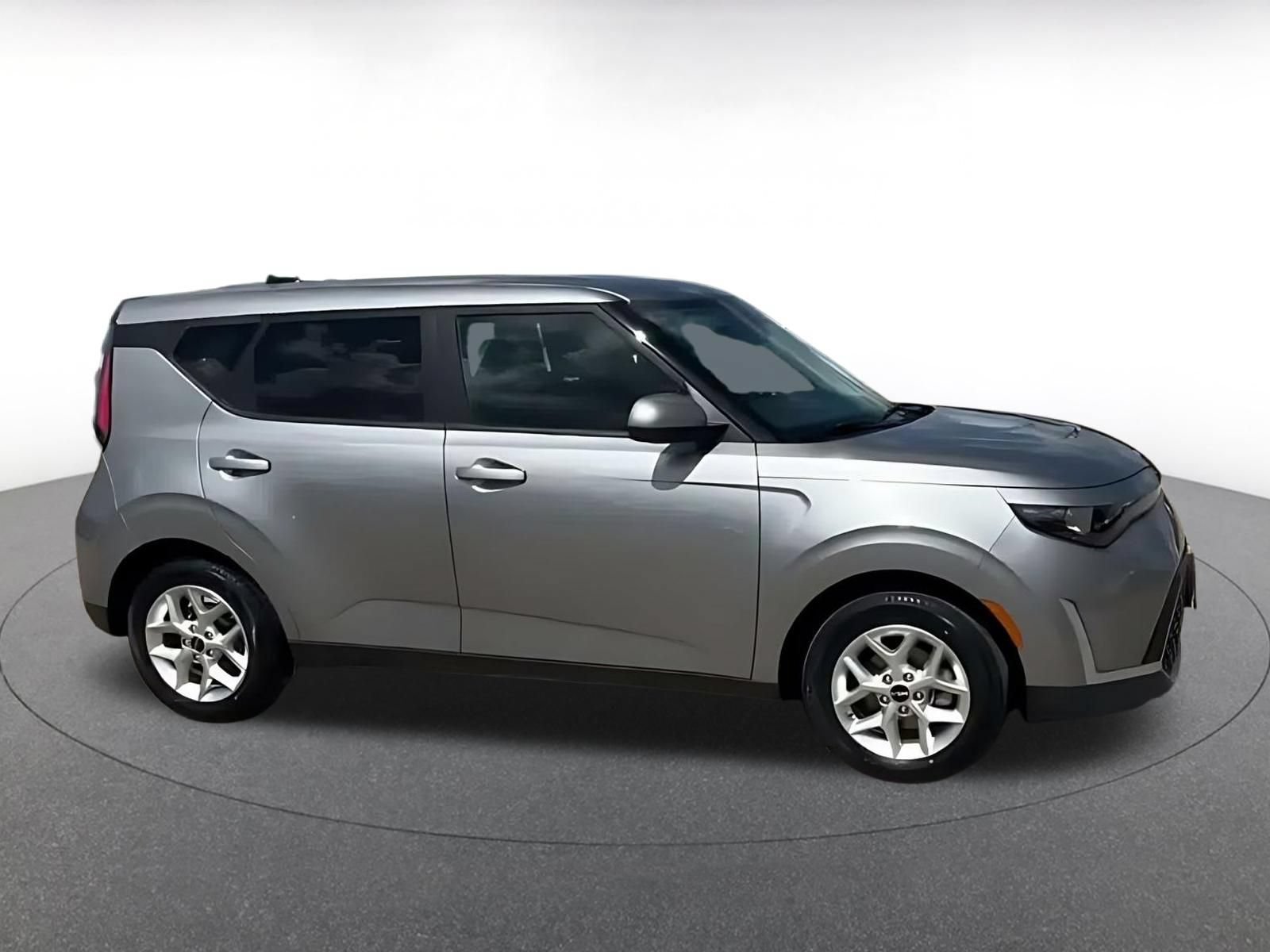 Thumbnail: 2025 Kia Soul - 15
