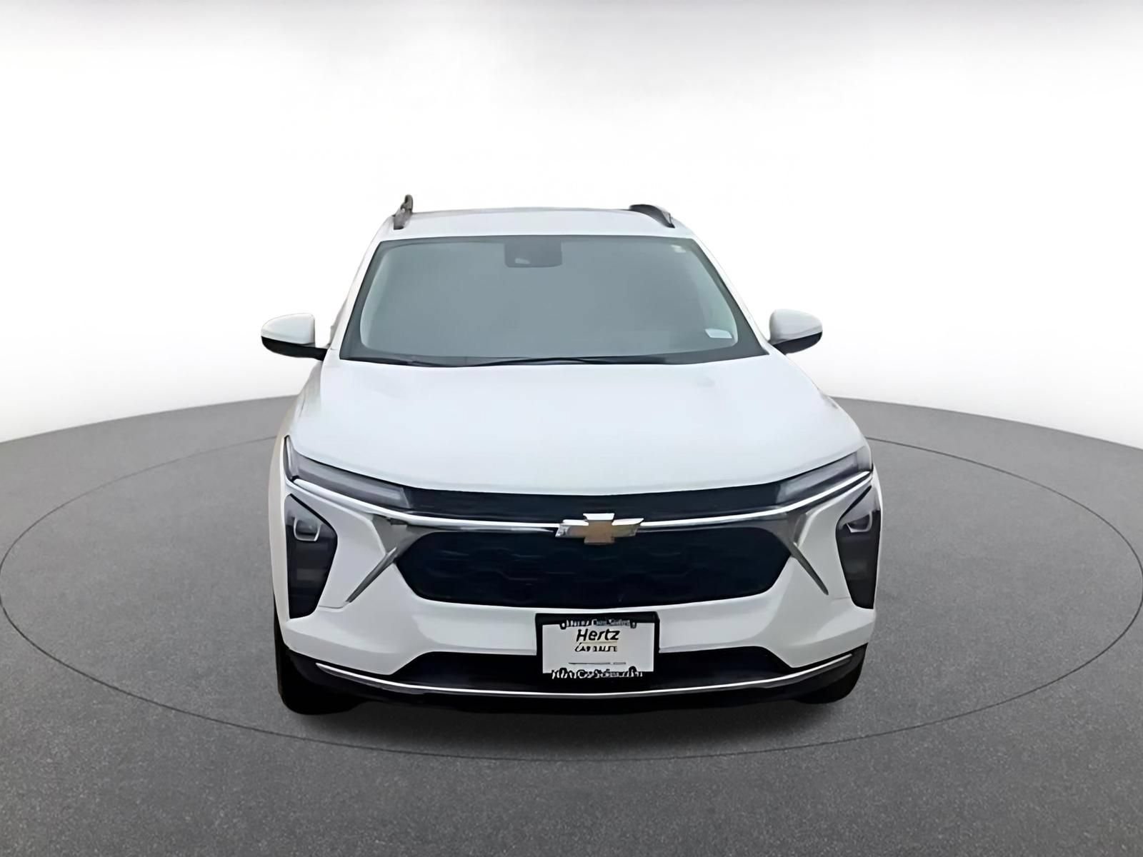 Thumbnail: 2025 Chevrolet Trax - 4