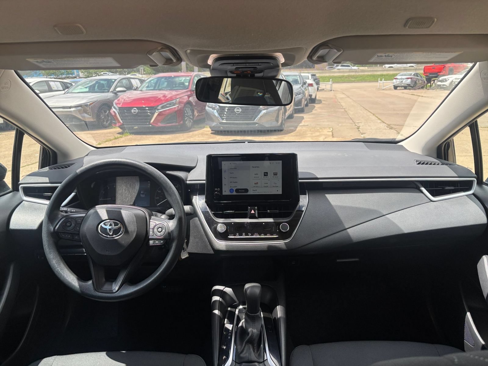 Thumbnail: 2025 Toyota Corolla - 31