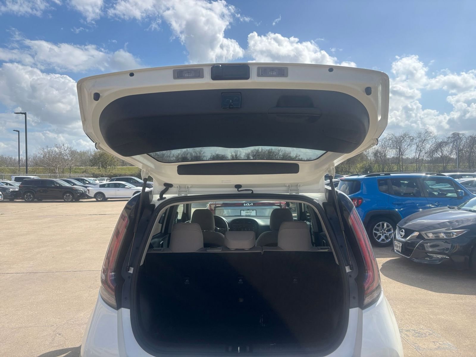 Thumbnail: 2025 Kia Soul - 29