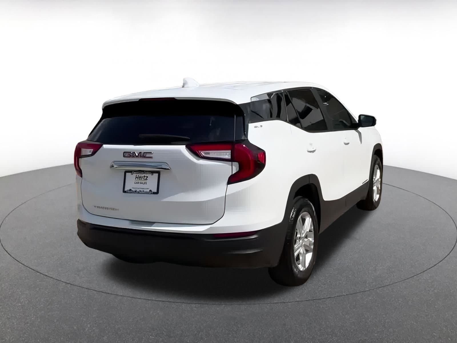 Thumbnail: 2024 GMC Terrain - 12