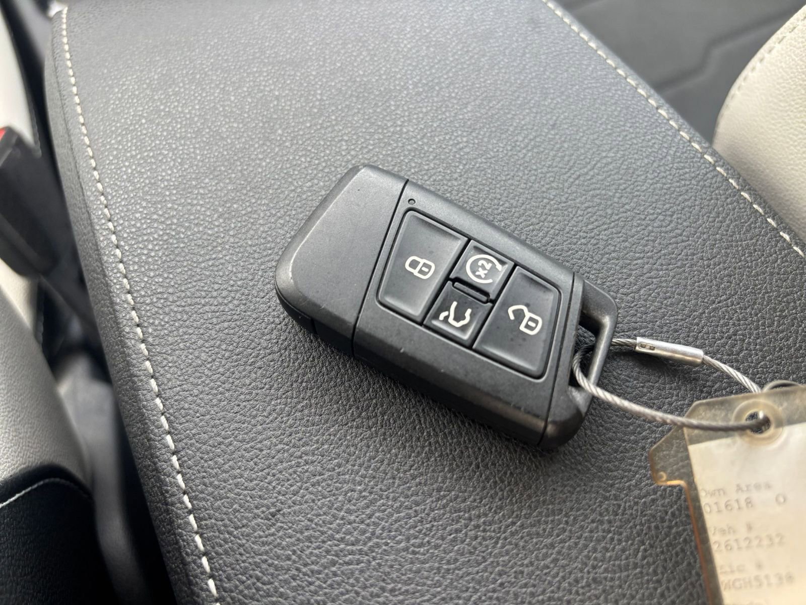 Thumbnail: 2025 Volkswagen Taos - 21