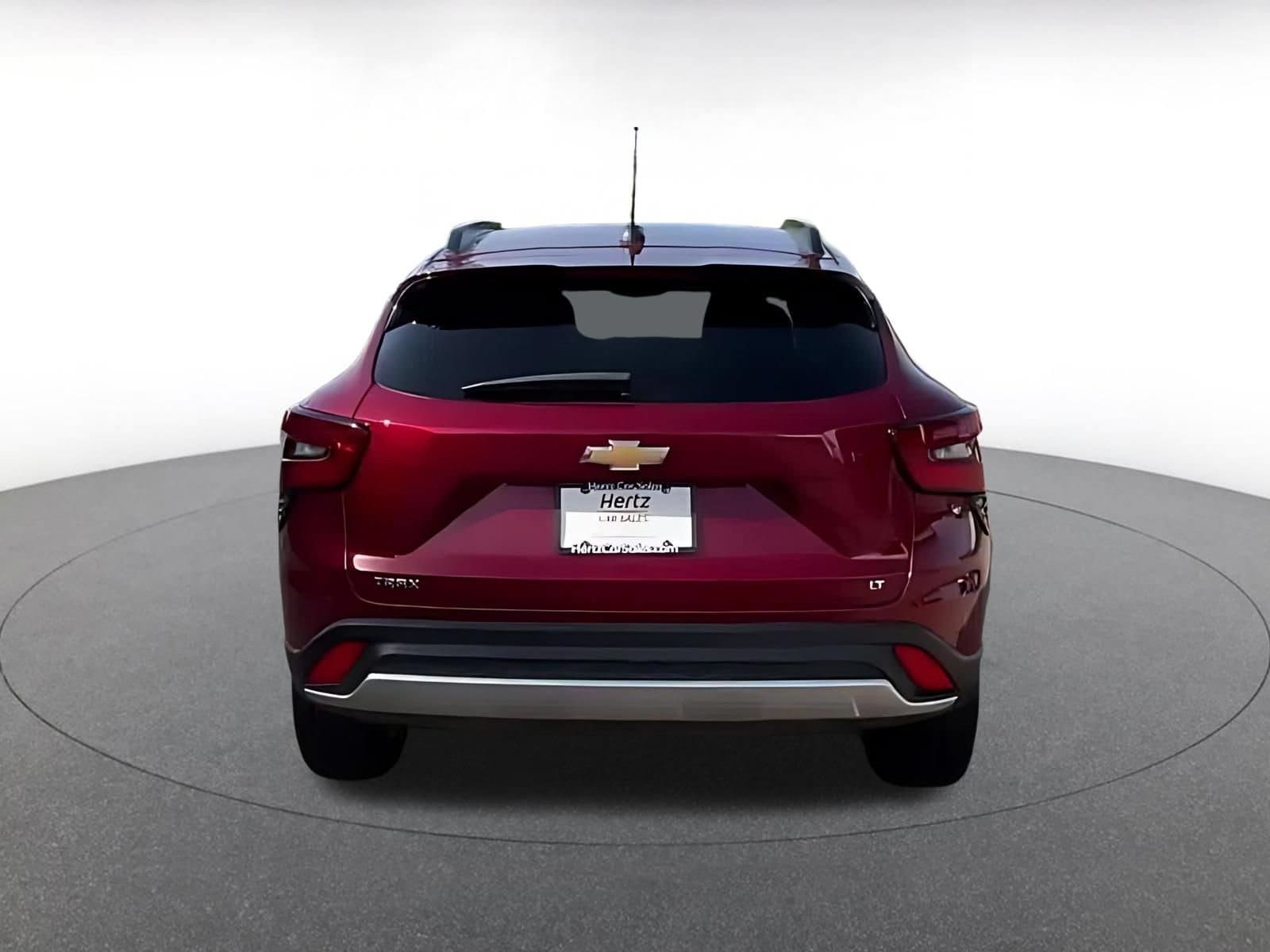 Thumbnail: 2025 Chevrolet Trax - 11
