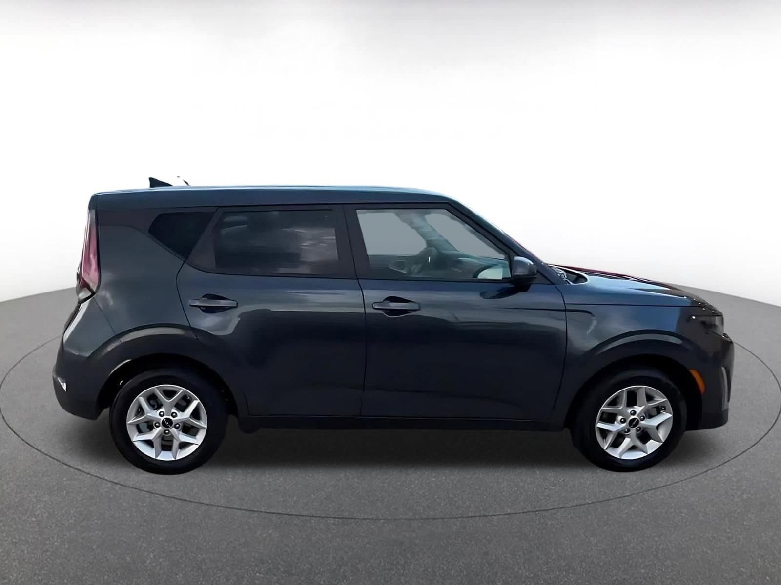 Thumbnail: 2025 Kia Soul - 16
