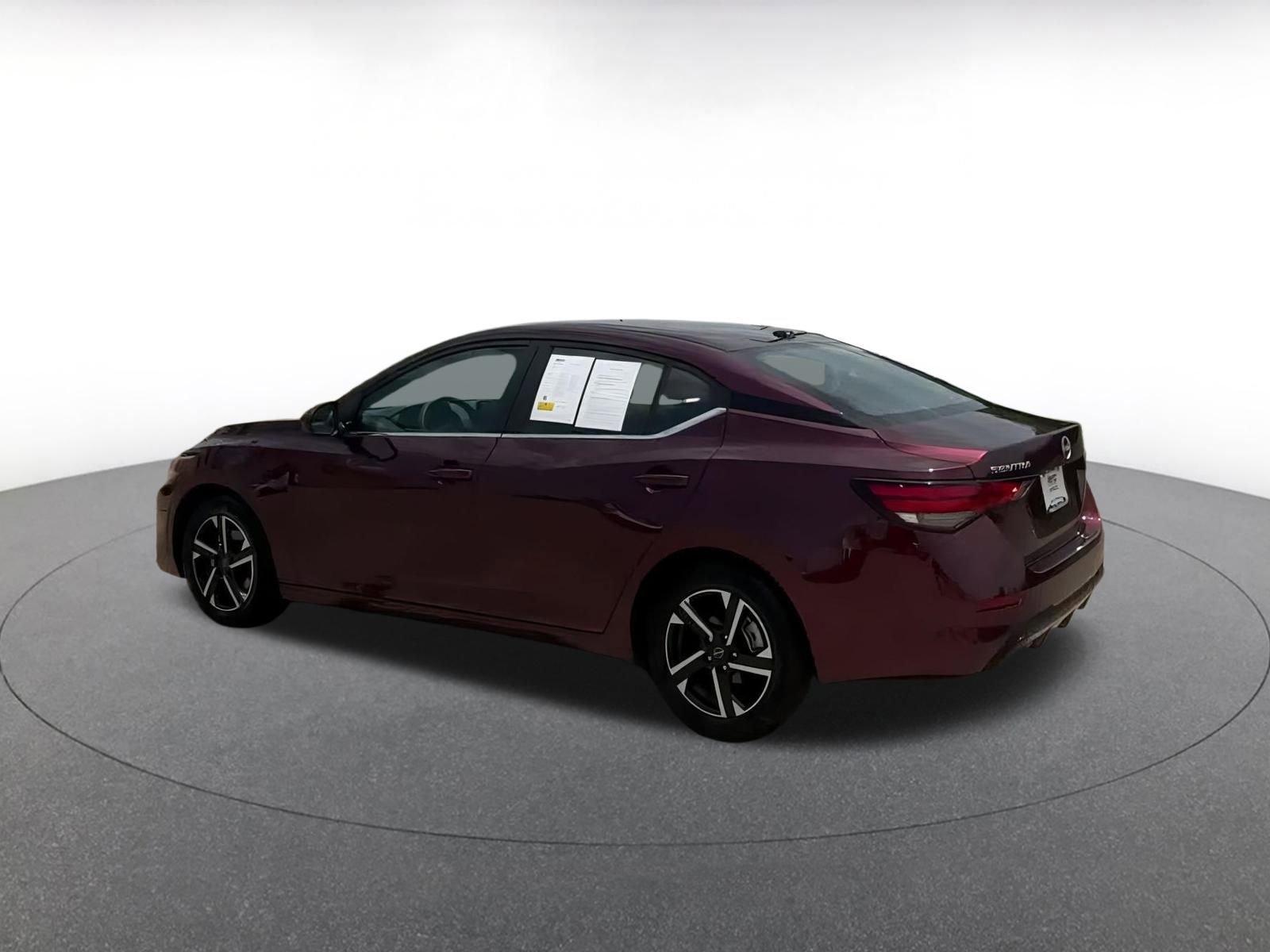 Thumbnail: 2024 Nissan Sentra - 7