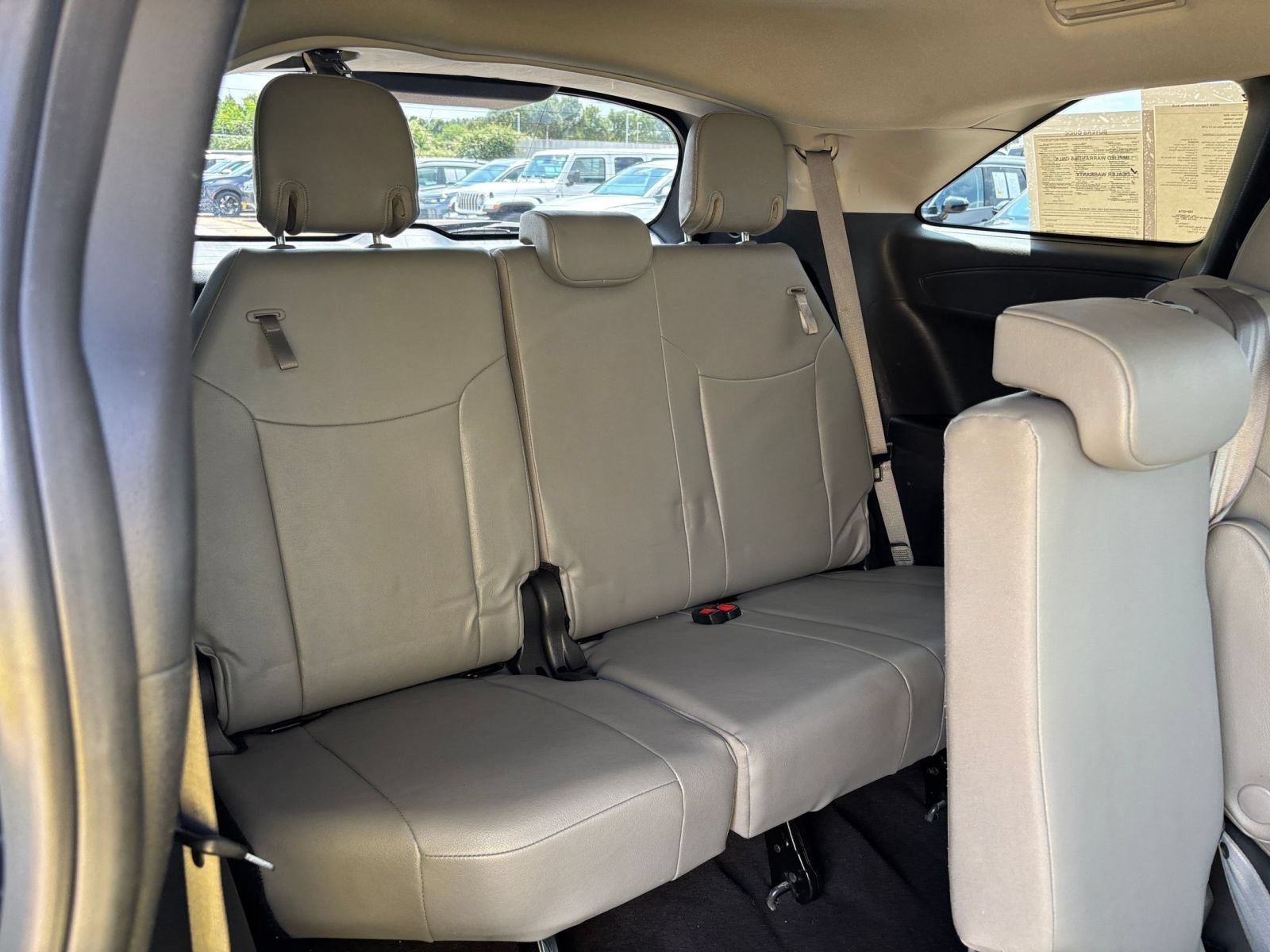Thumbnail: 2025 Toyota Sienna - 30