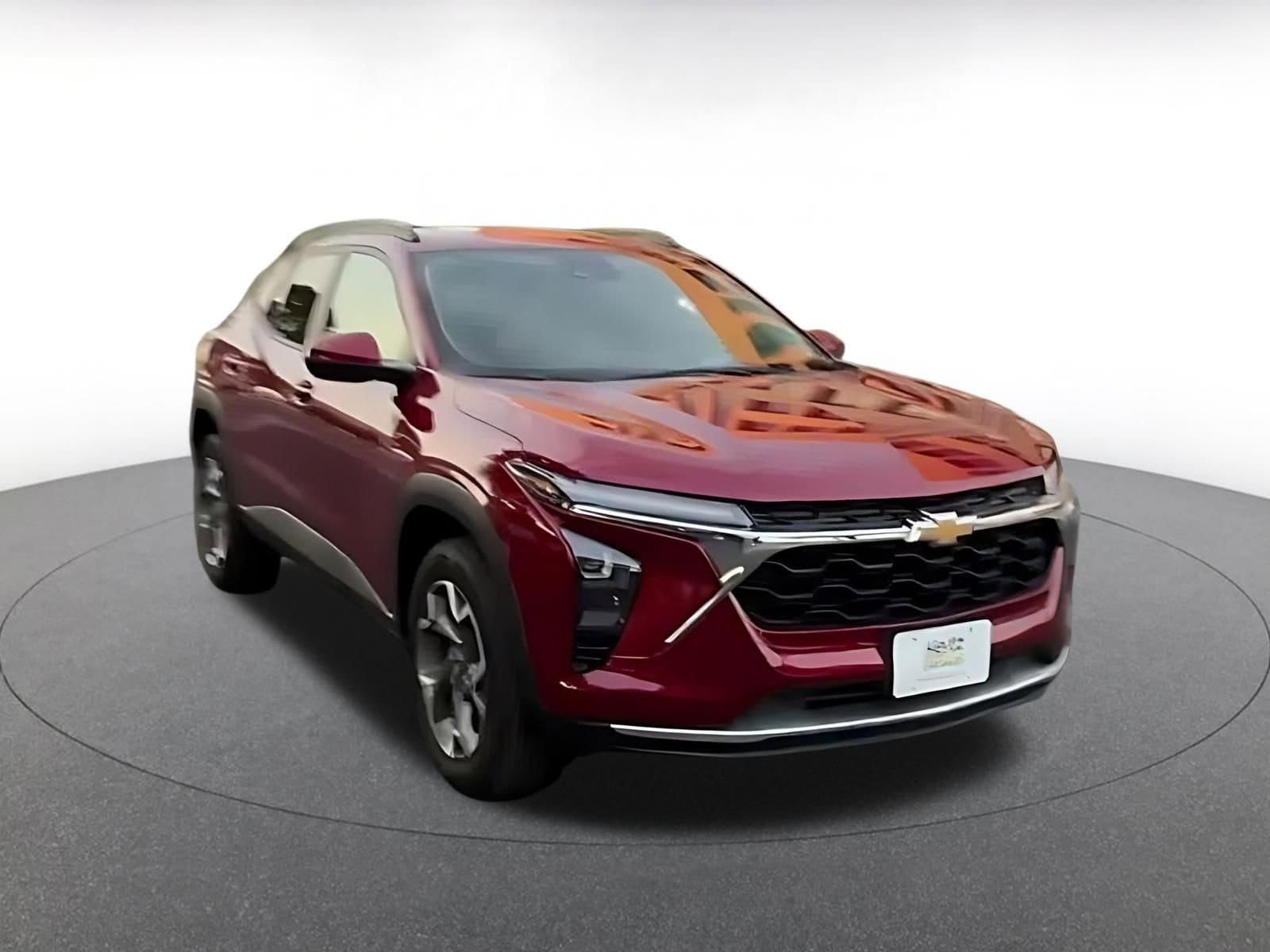 Thumbnail: 2025 Chevrolet Trax - 3