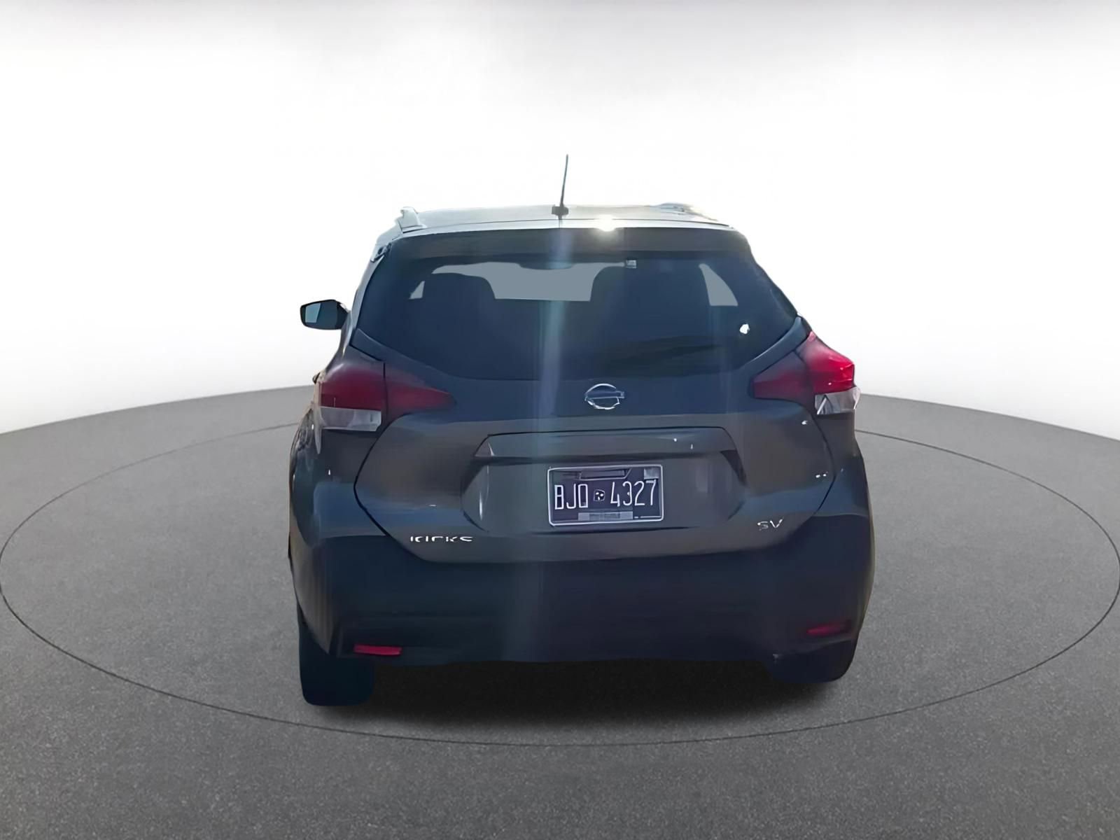 Thumbnail: 2020 Nissan Kicks - 11