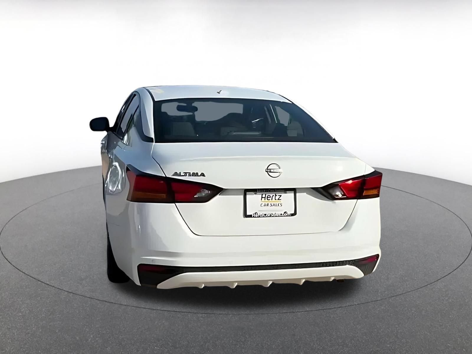 Thumbnail: 2025 Nissan Altima - 14