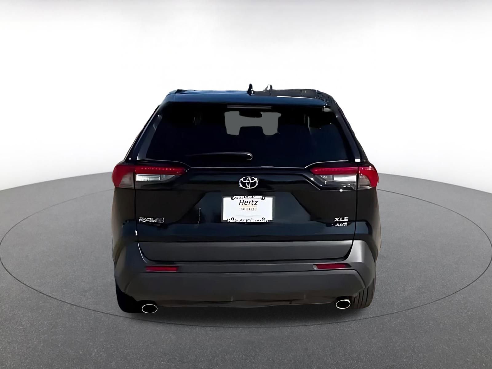 Thumbnail: 2025 Toyota RAV4 - 10