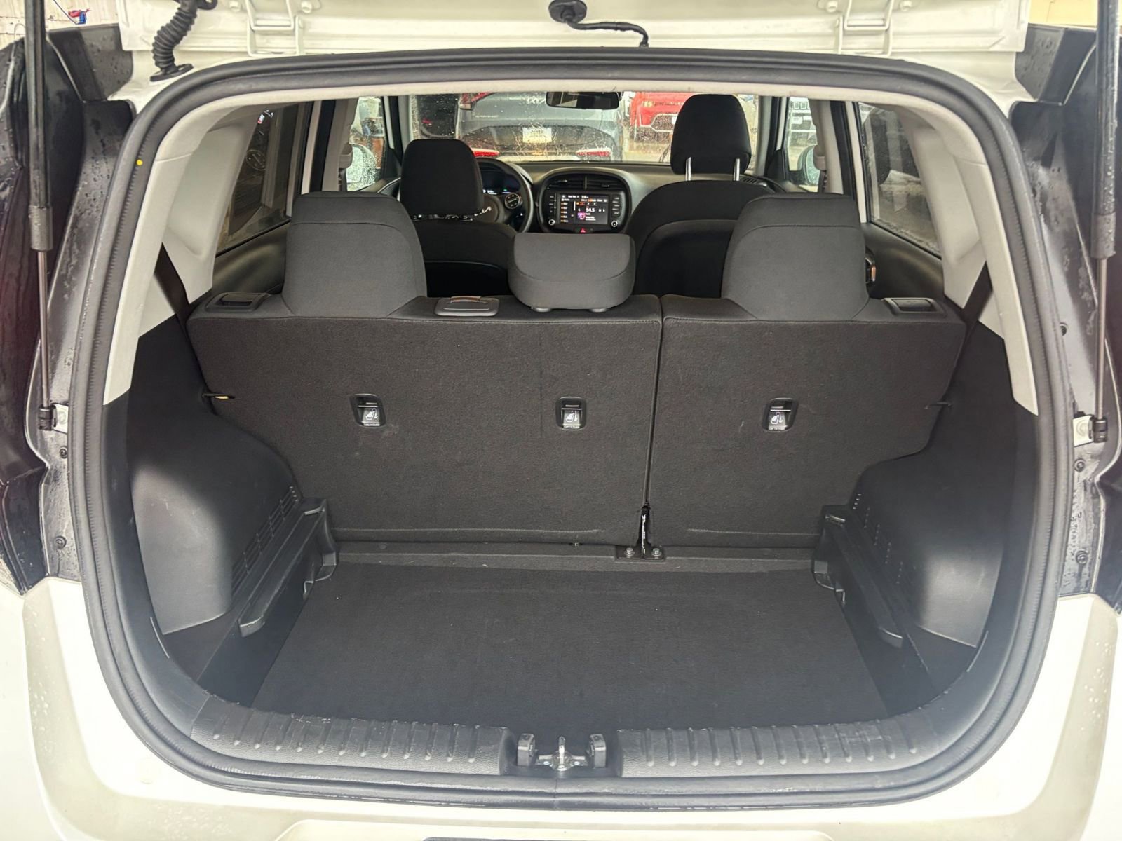 Thumbnail: 2025 Kia Soul - 29