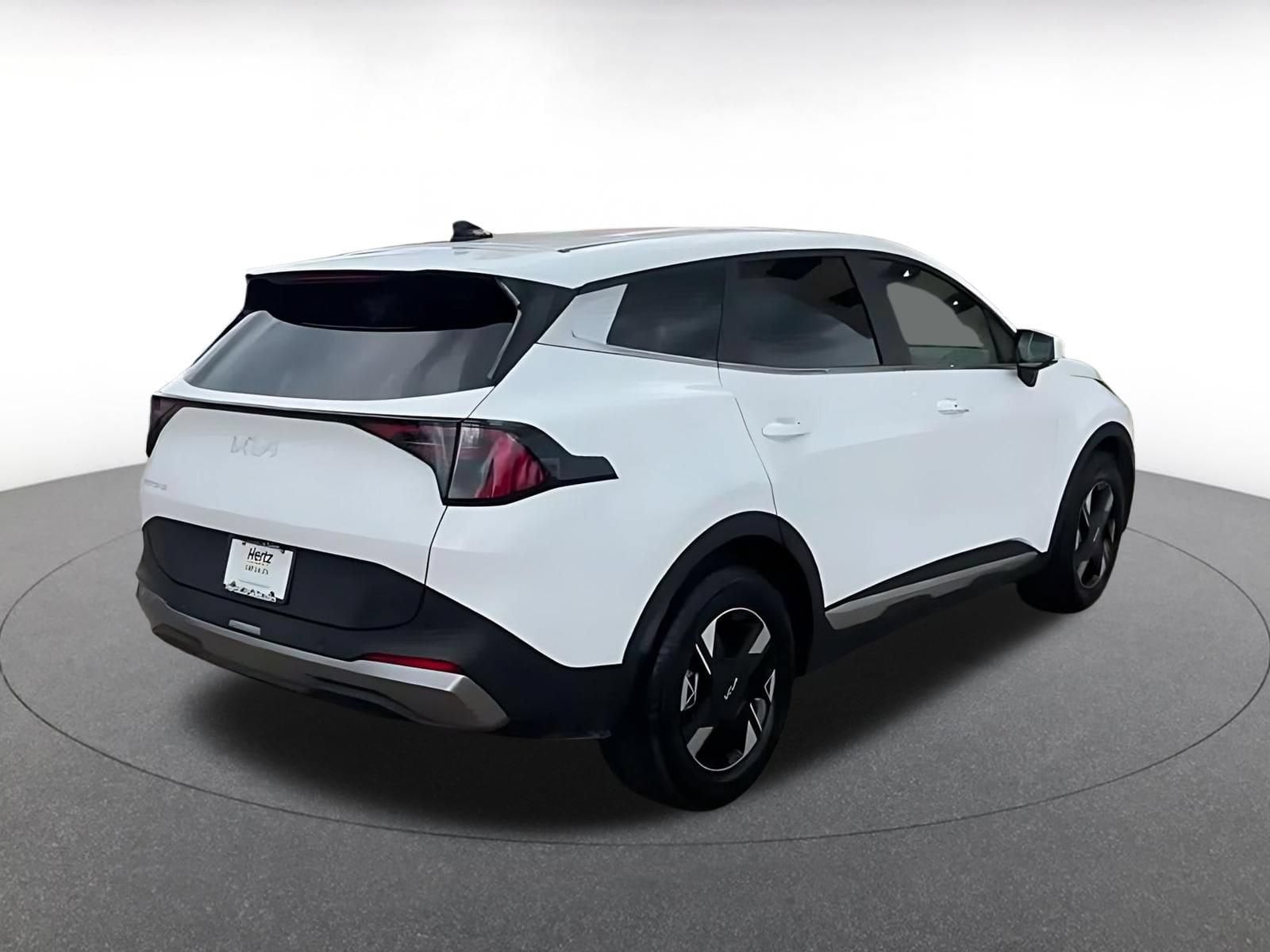 Thumbnail: 2026 Kia Sportage - 14