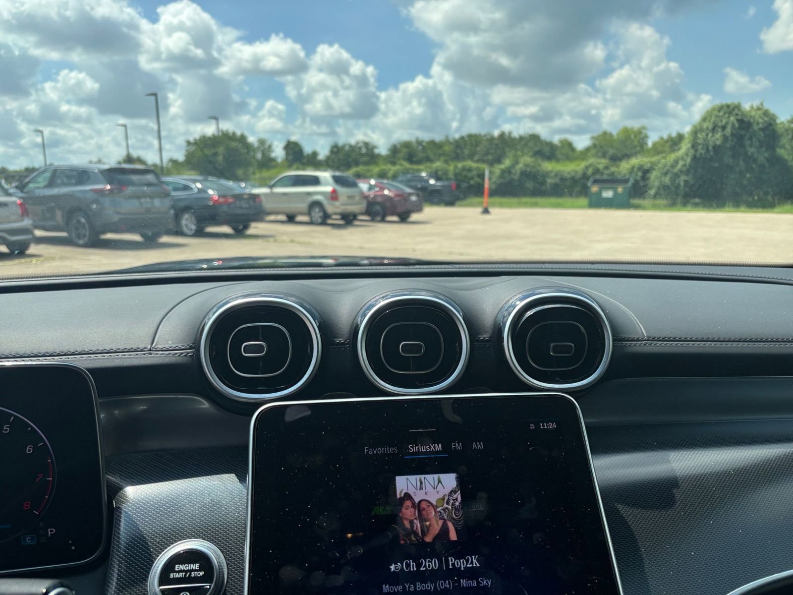 Thumbnail: 2024 Mercedes-Benz GLC - 18