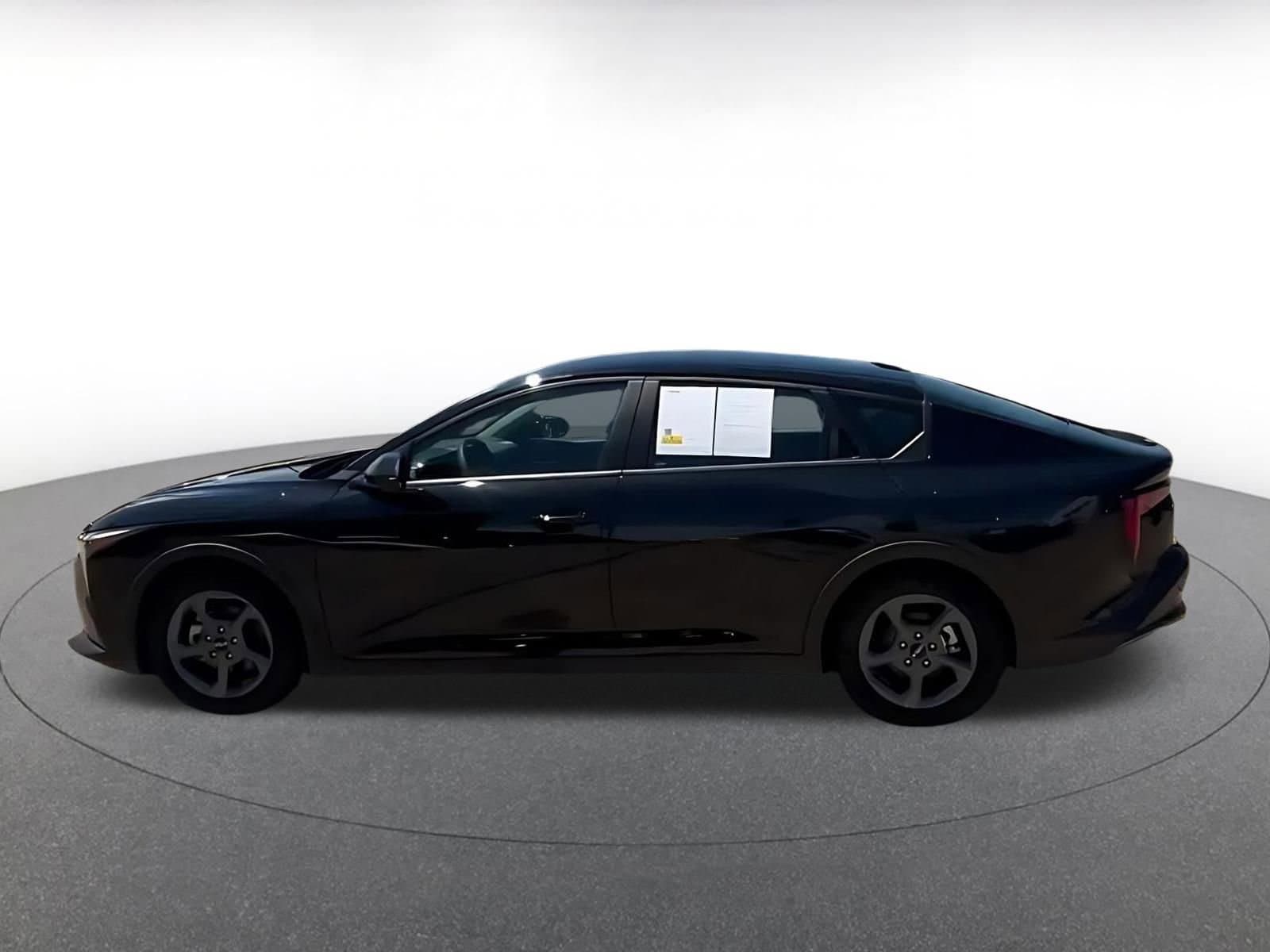 Thumbnail: 2025 Kia K4 - 9