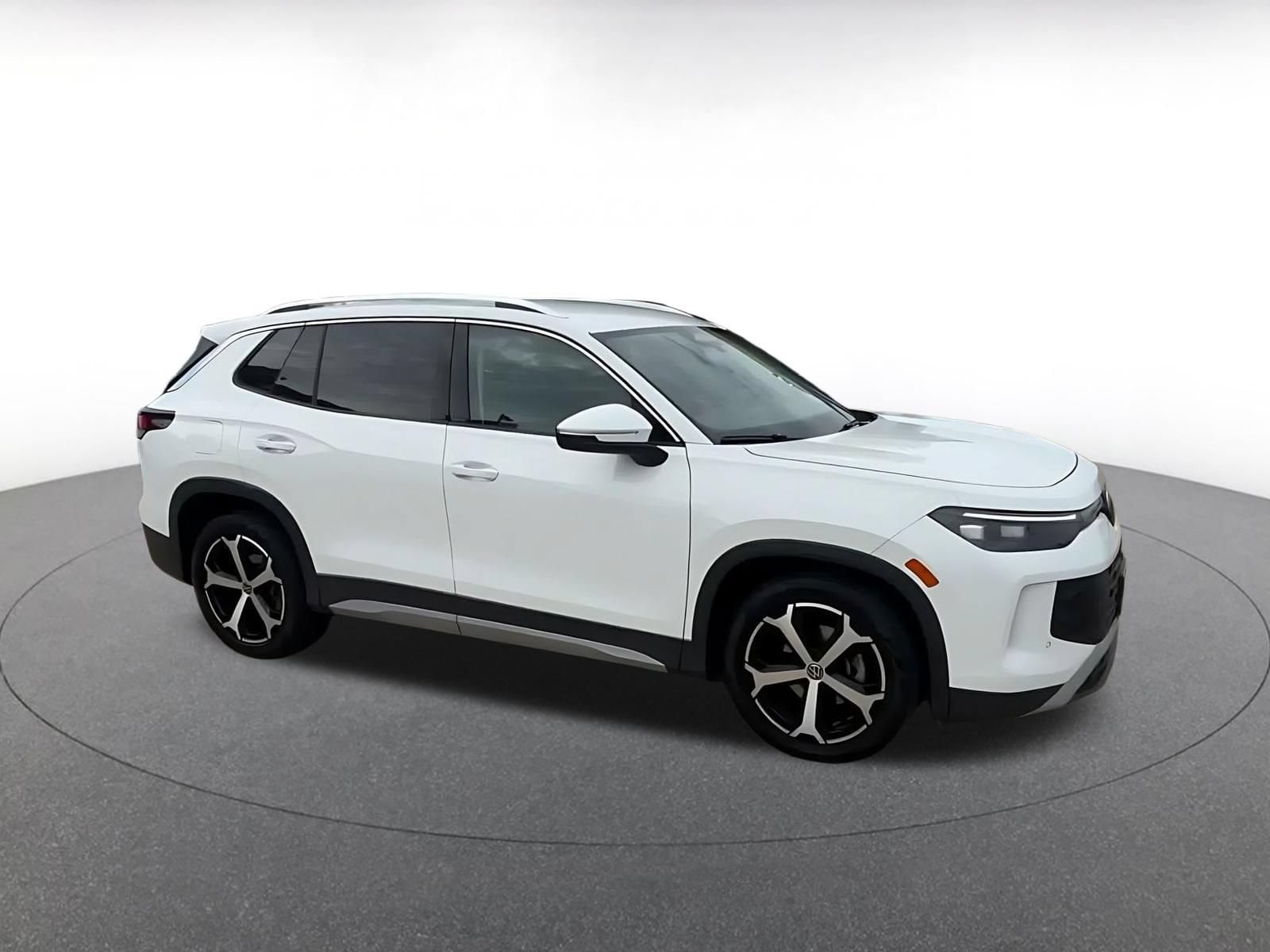 Thumbnail: 2026 Volkswagen Tiguan - 2