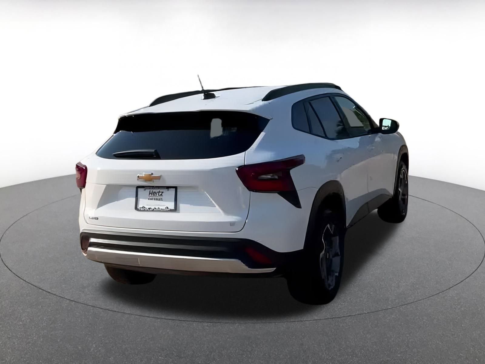 Thumbnail: 2025 Chevrolet Trax - 15