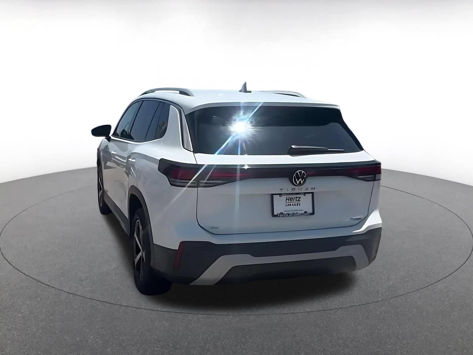 Thumbnail: 2026 Volkswagen Tiguan - 10