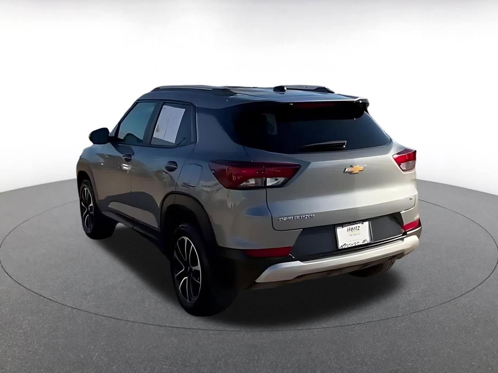 Thumbnail: 2025 Chevrolet TrailBlazer - 15