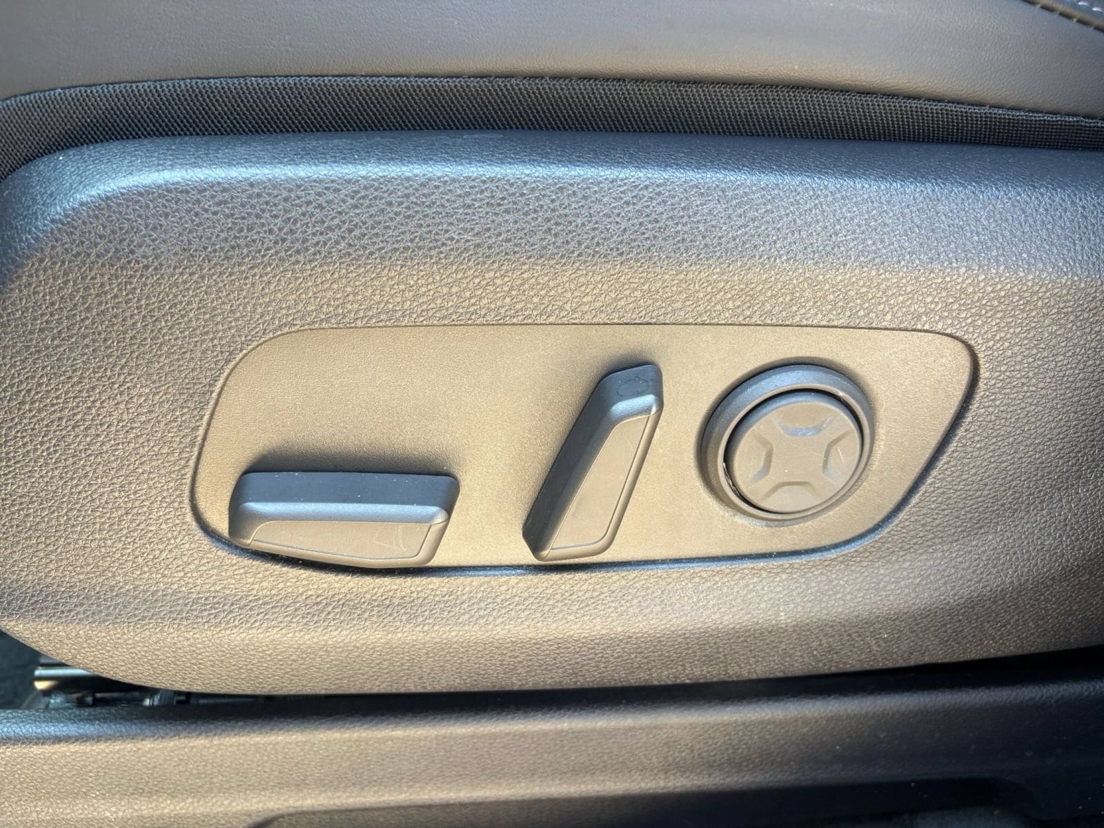 Thumbnail: 2026 Kia Carnival - 21