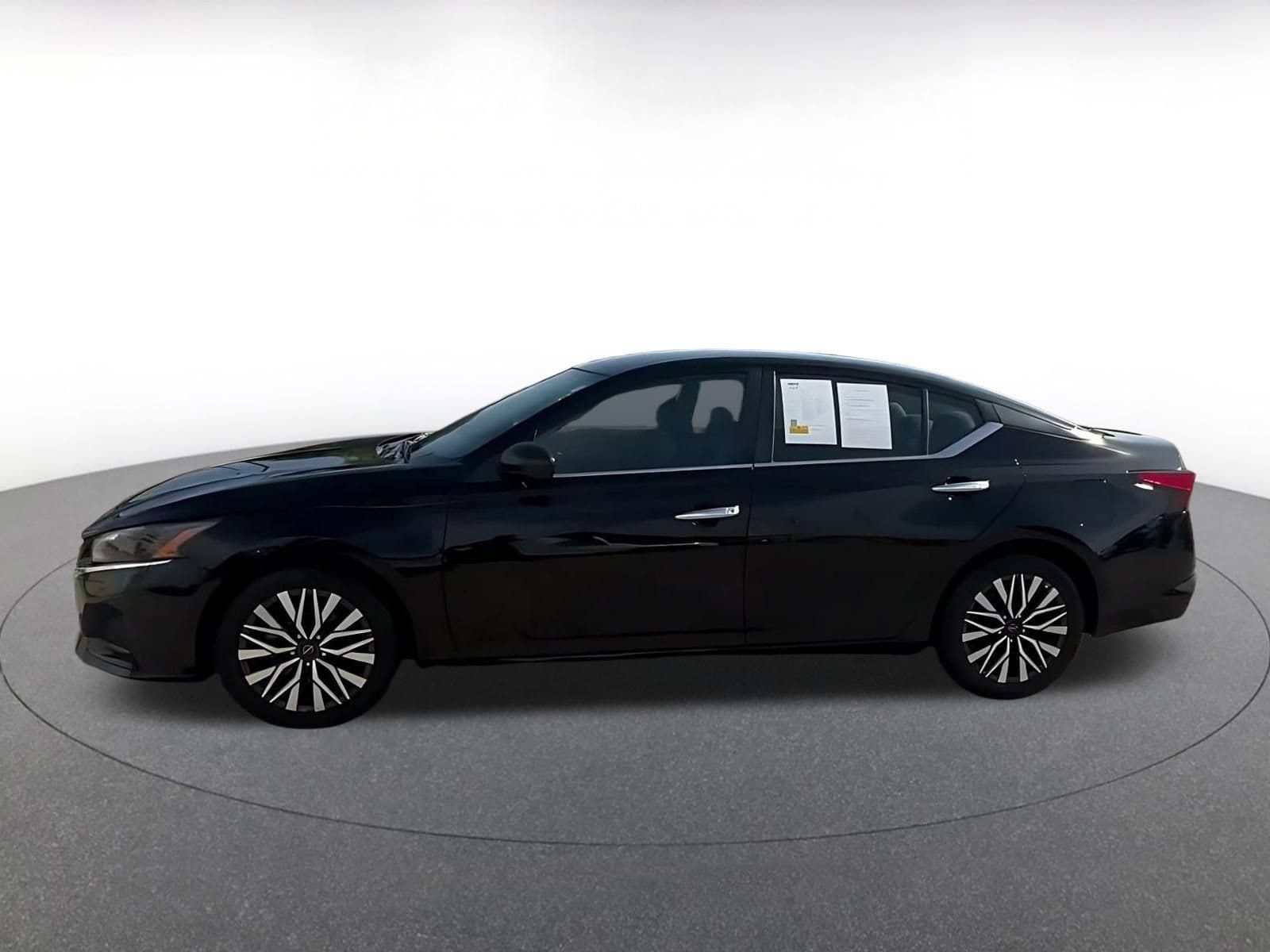 Thumbnail: 2024 Nissan Altima - 7