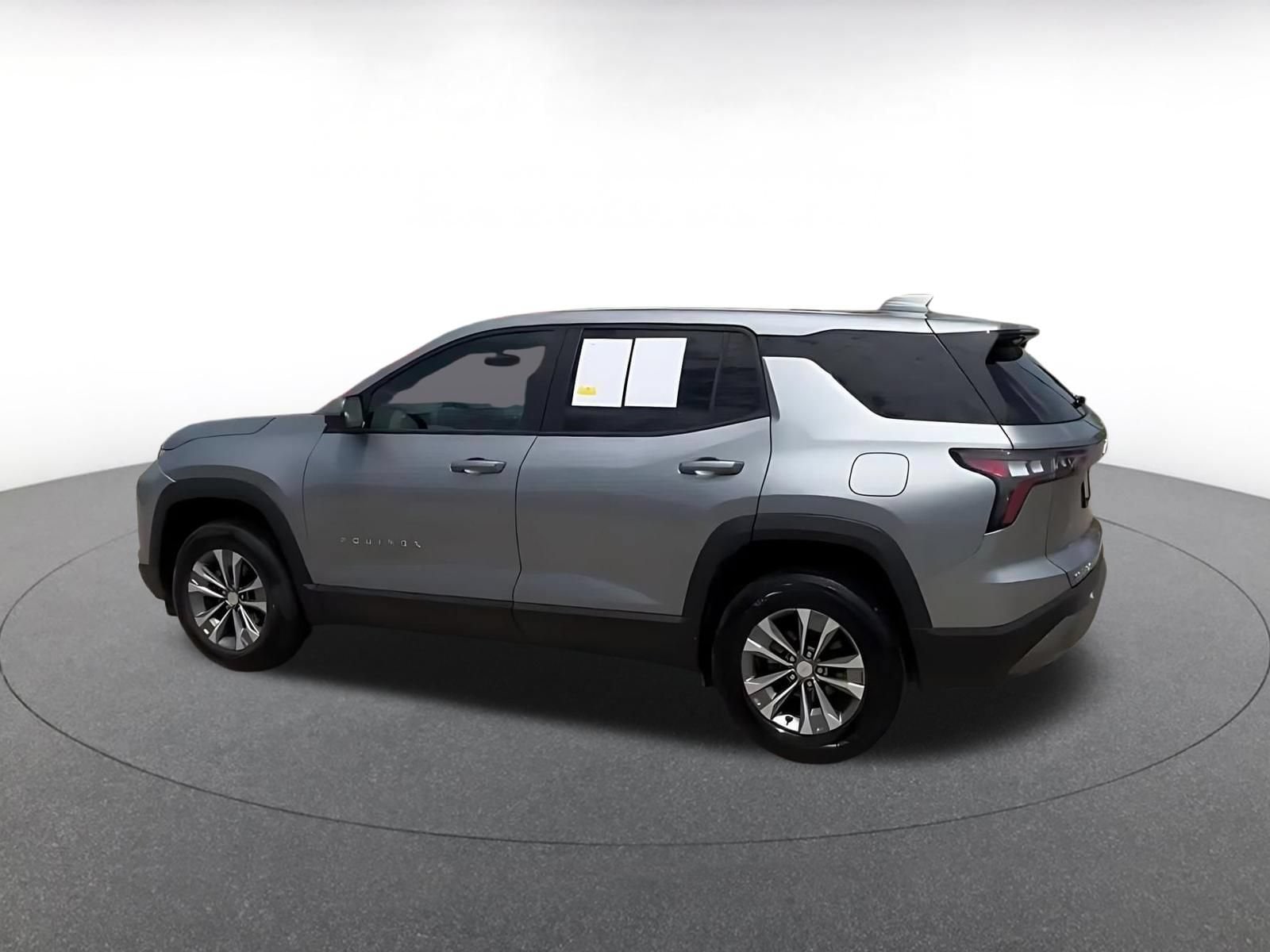 Thumbnail: 2025 Chevrolet Equinox - 4