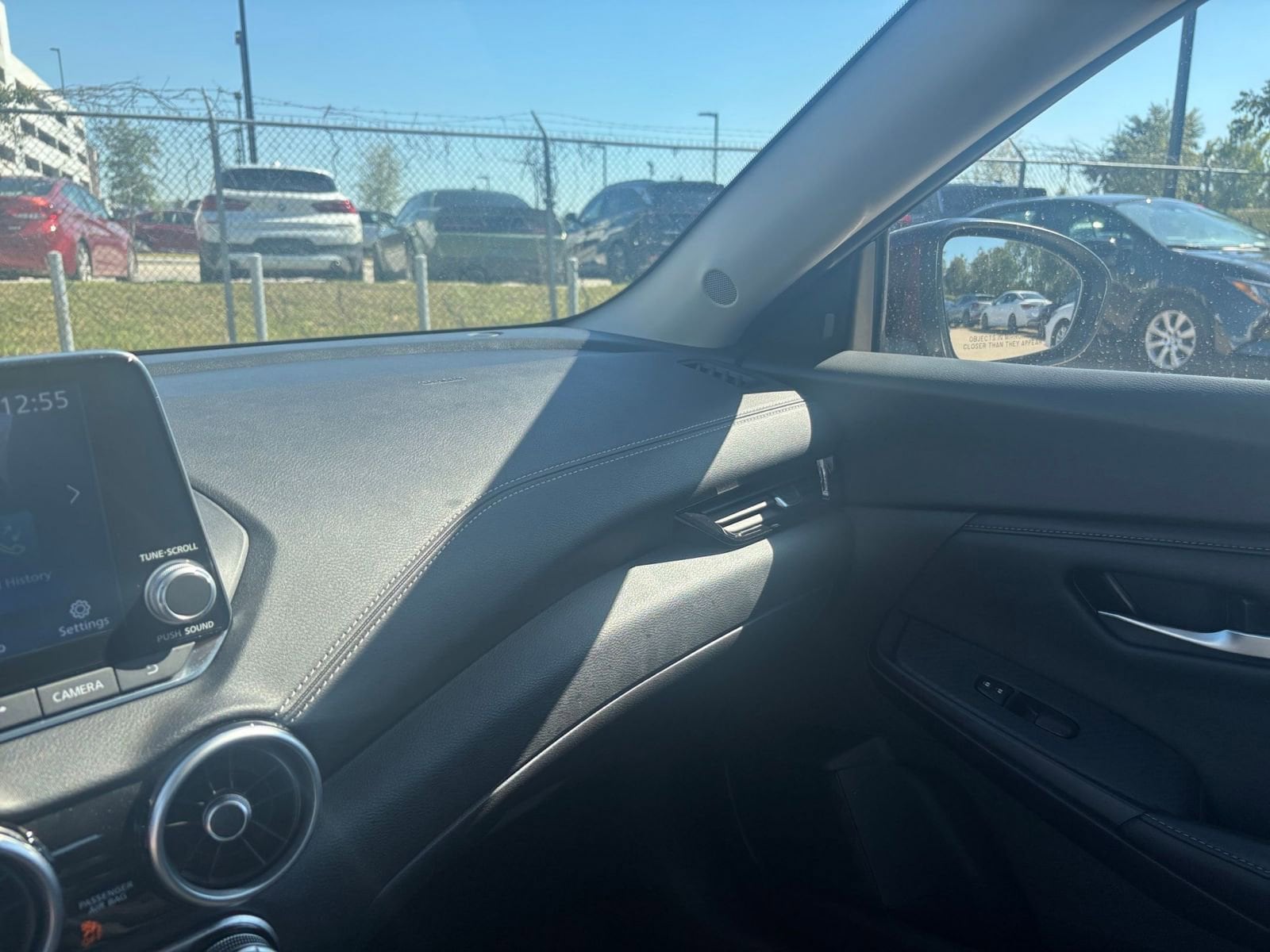 Thumbnail: 2025 Nissan Sentra - 33