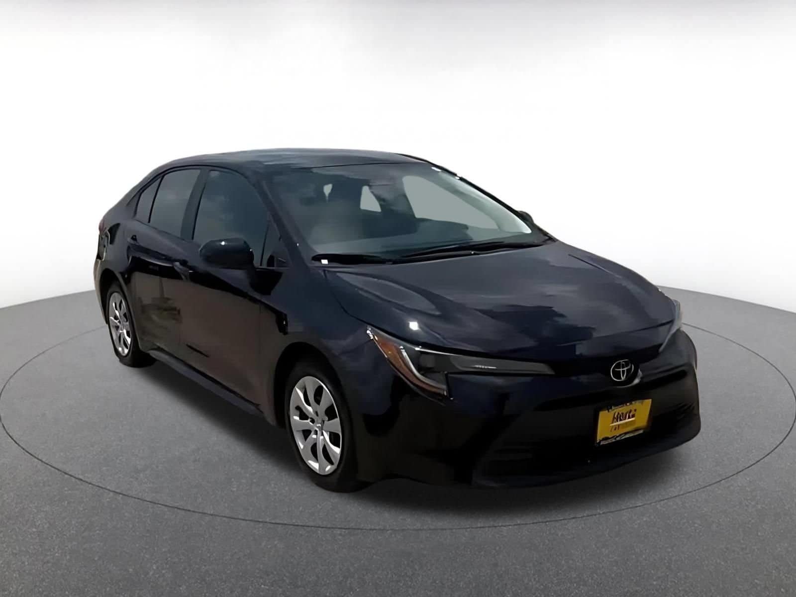 Thumbnail: 2025 Toyota Corolla - 3