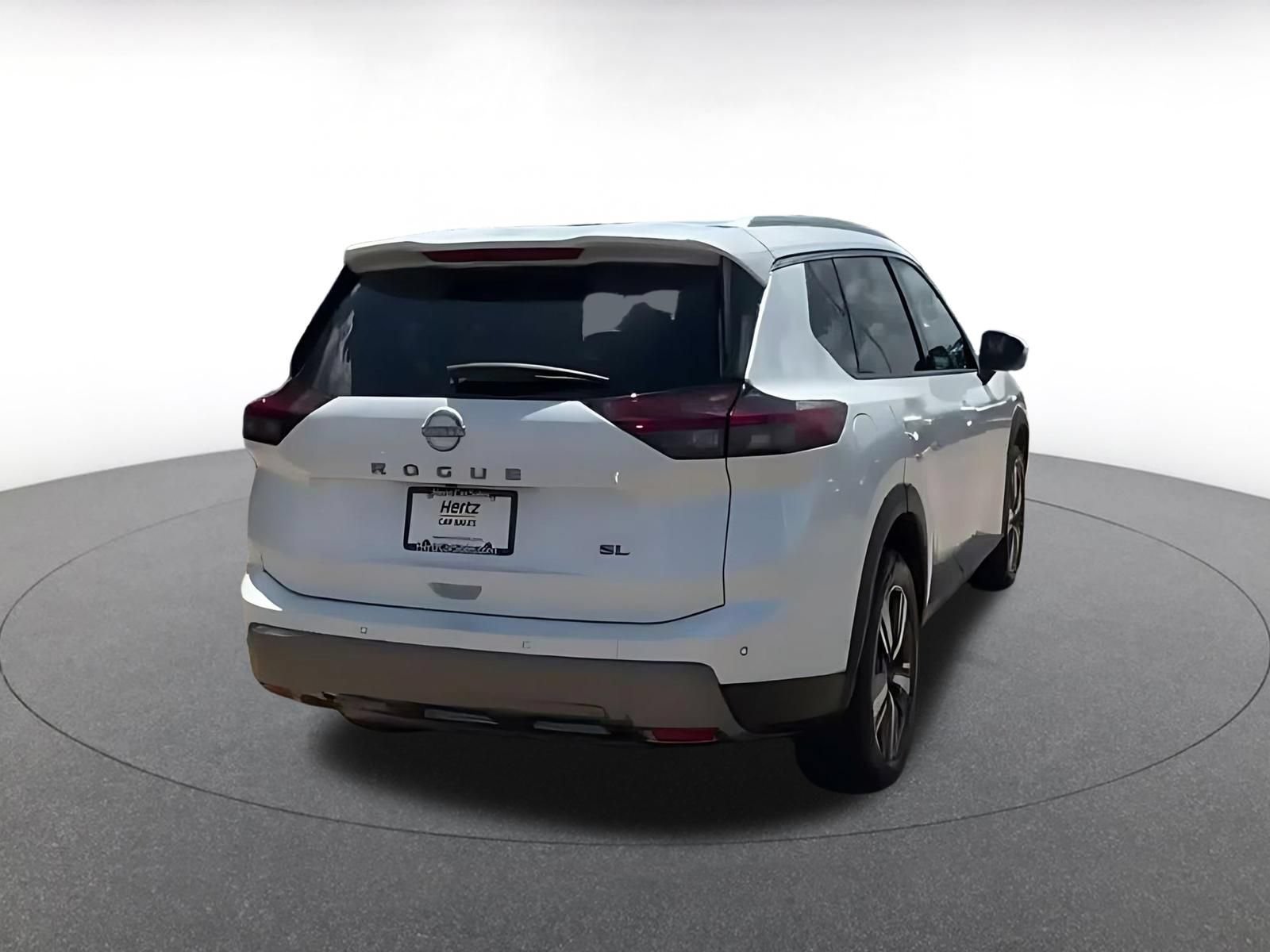 Thumbnail: 2026 Nissan Rogue - 14