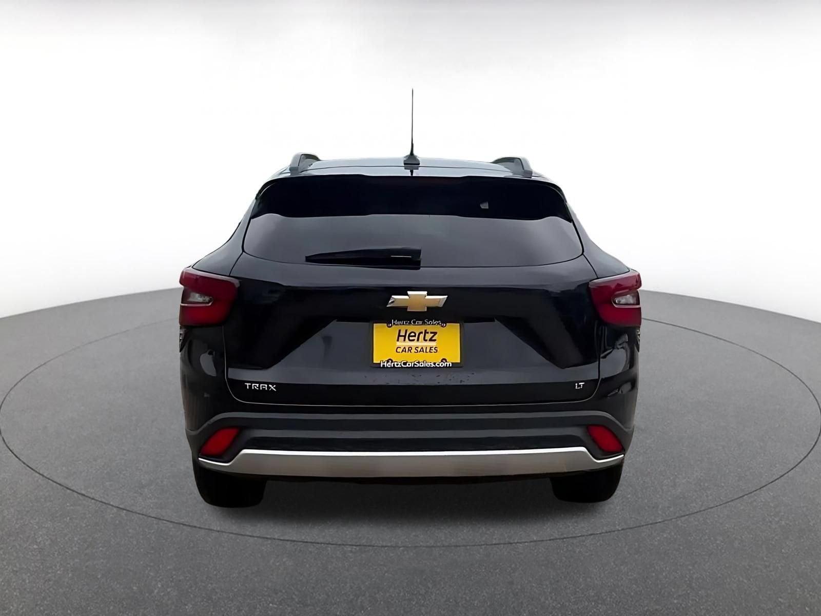 Thumbnail: 2025 Chevrolet Trax - 12