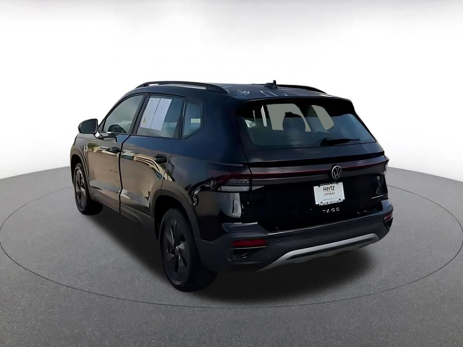 Thumbnail: 2026 Volkswagen Taos - 9