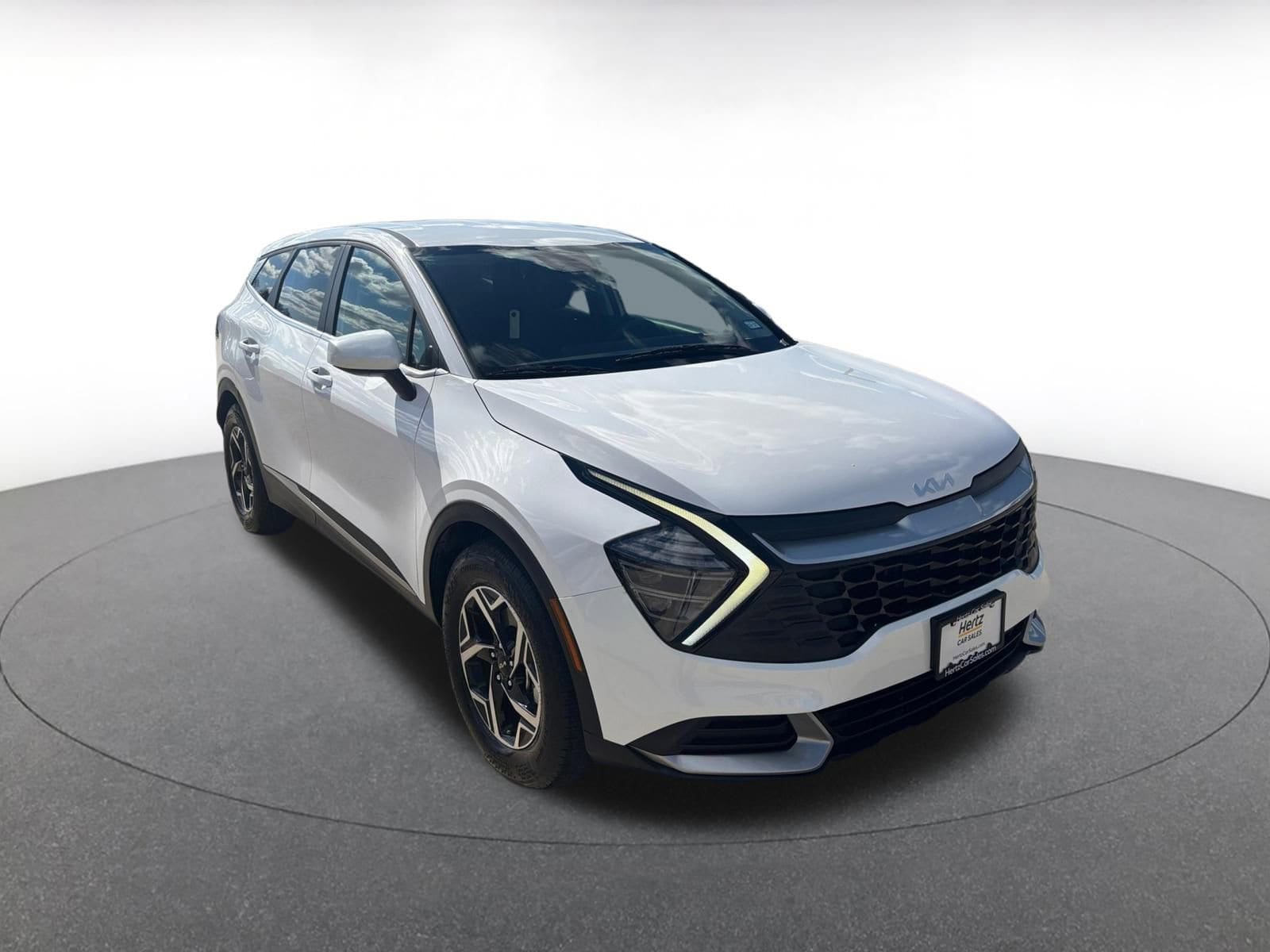 Thumbnail: 2025 Kia Sportage - 1