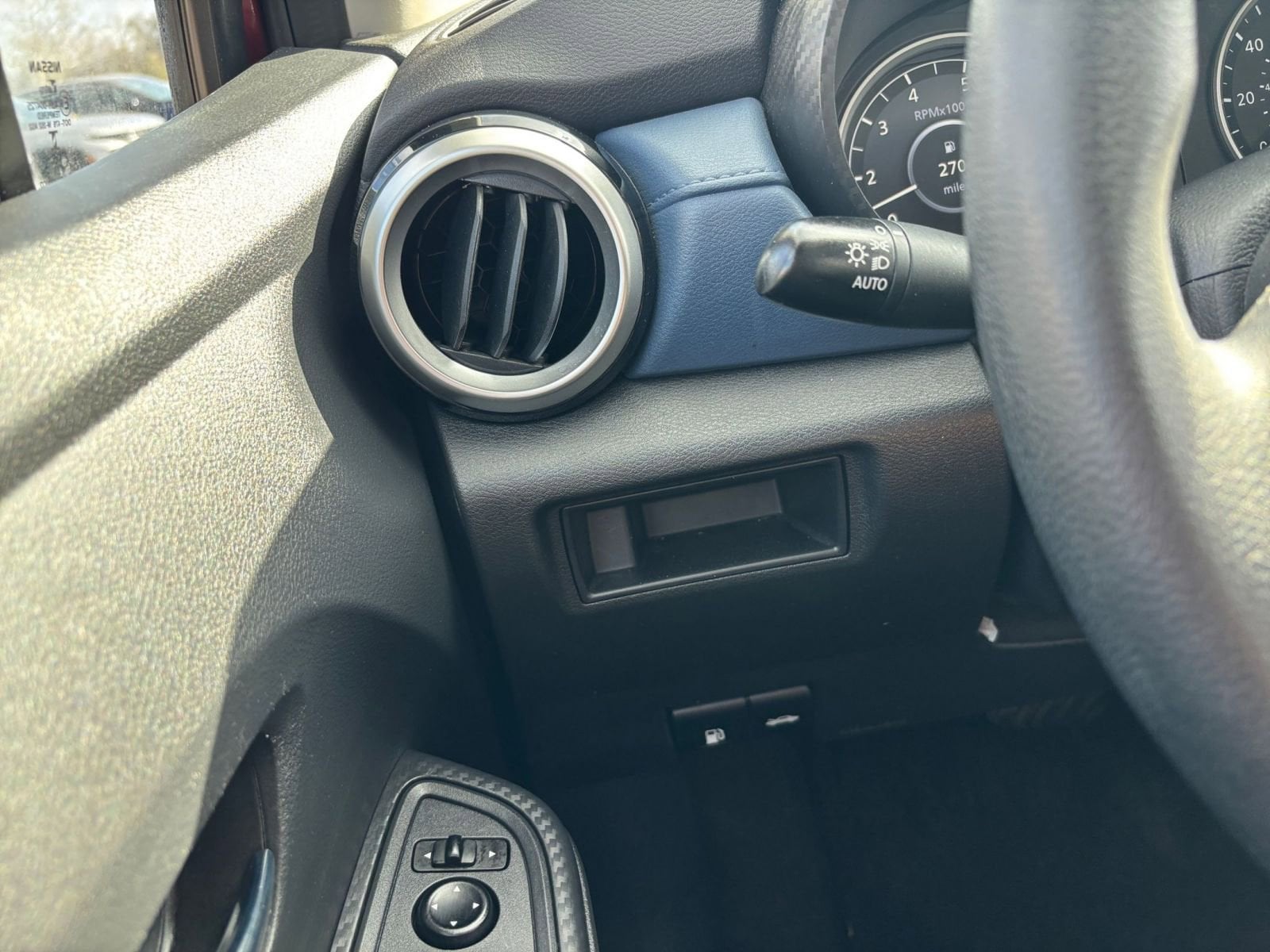 Thumbnail: 2025 Nissan Versa - 32