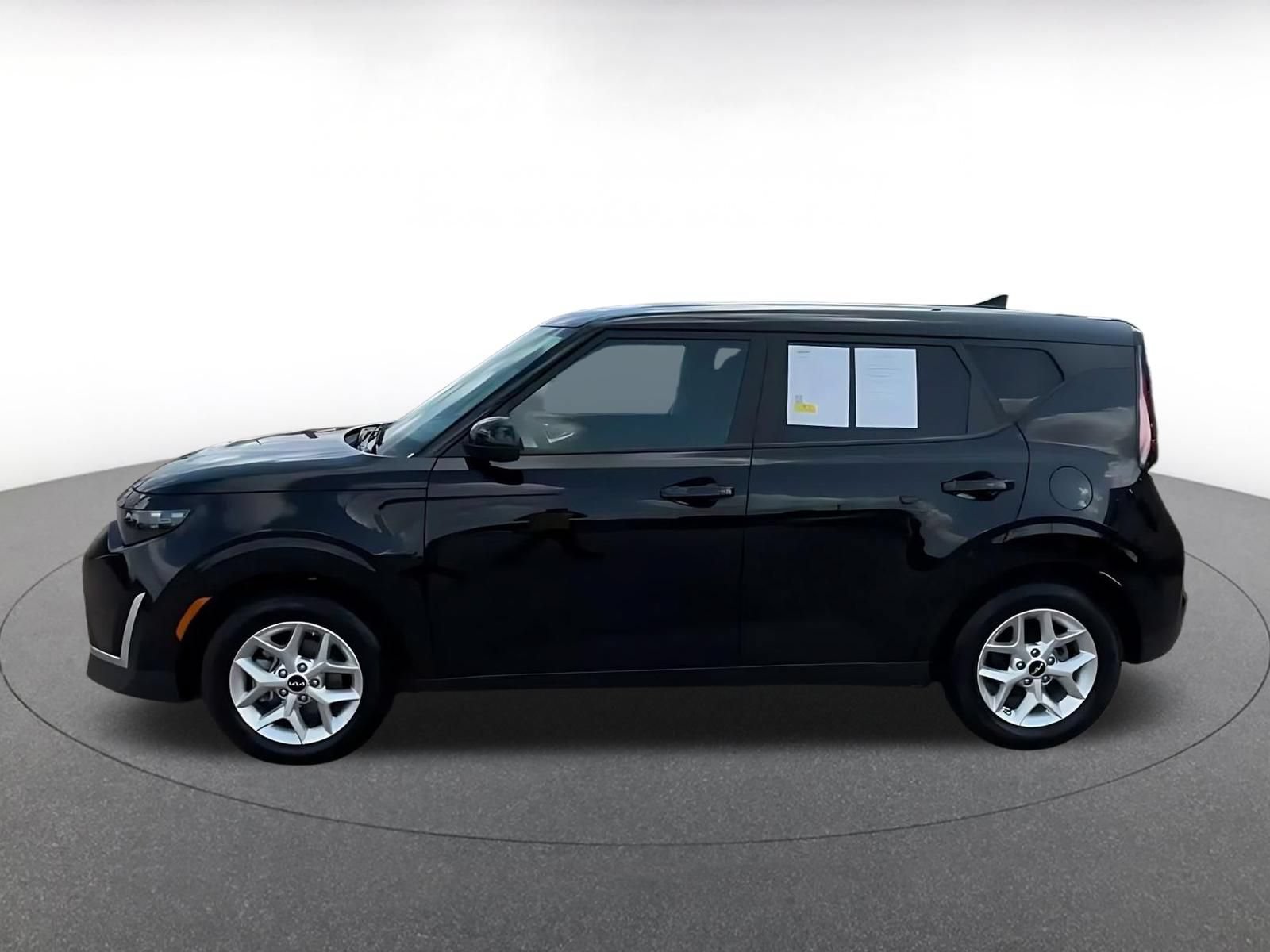 Thumbnail: 2025 Kia Soul - 9
