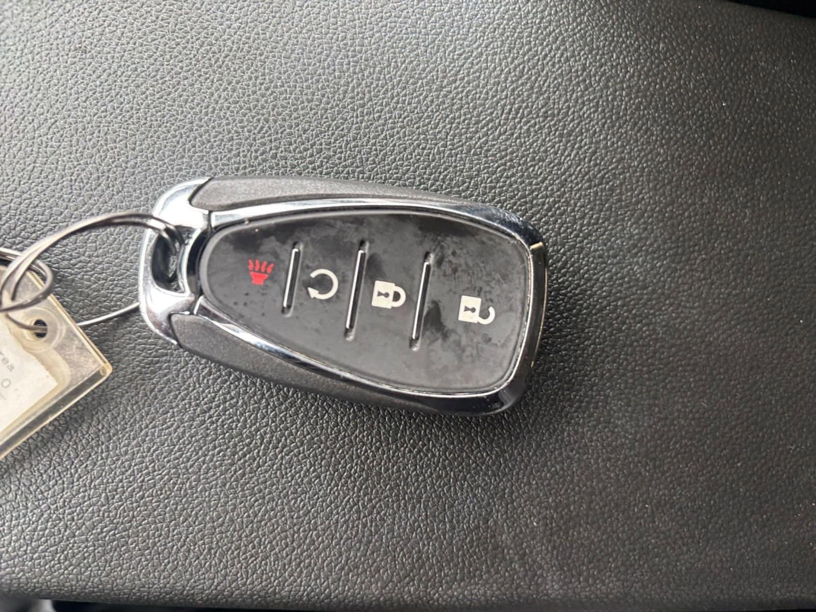 Thumbnail: 2025 Chevrolet Trax - 21