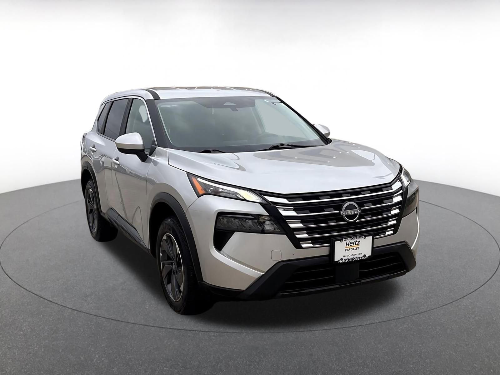 Thumbnail: 2025 Nissan Rogue - 1