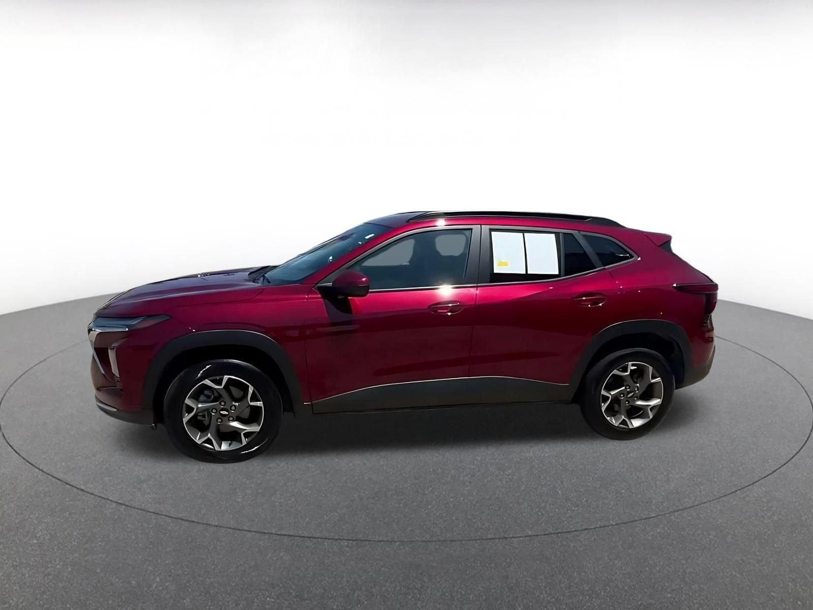 Thumbnail: 2025 Chevrolet Trax - 6