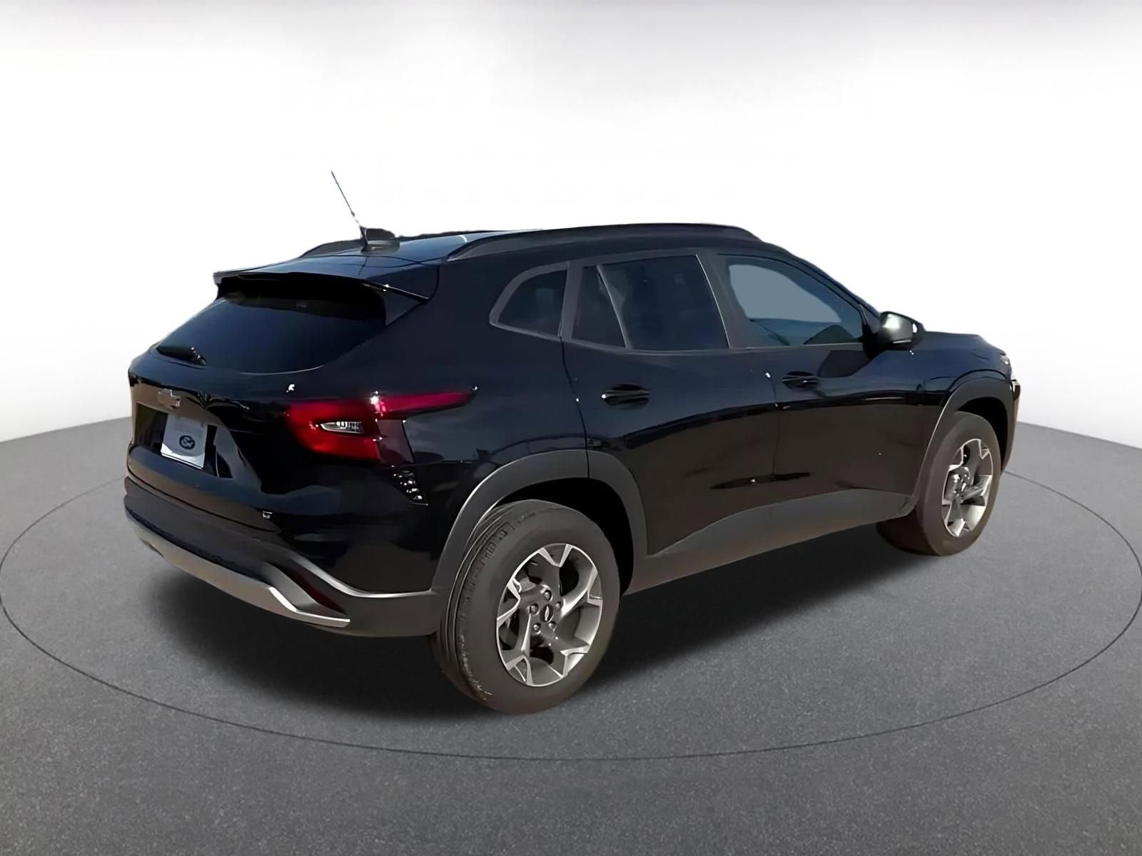 Thumbnail: 2025 Chevrolet Trax - 12