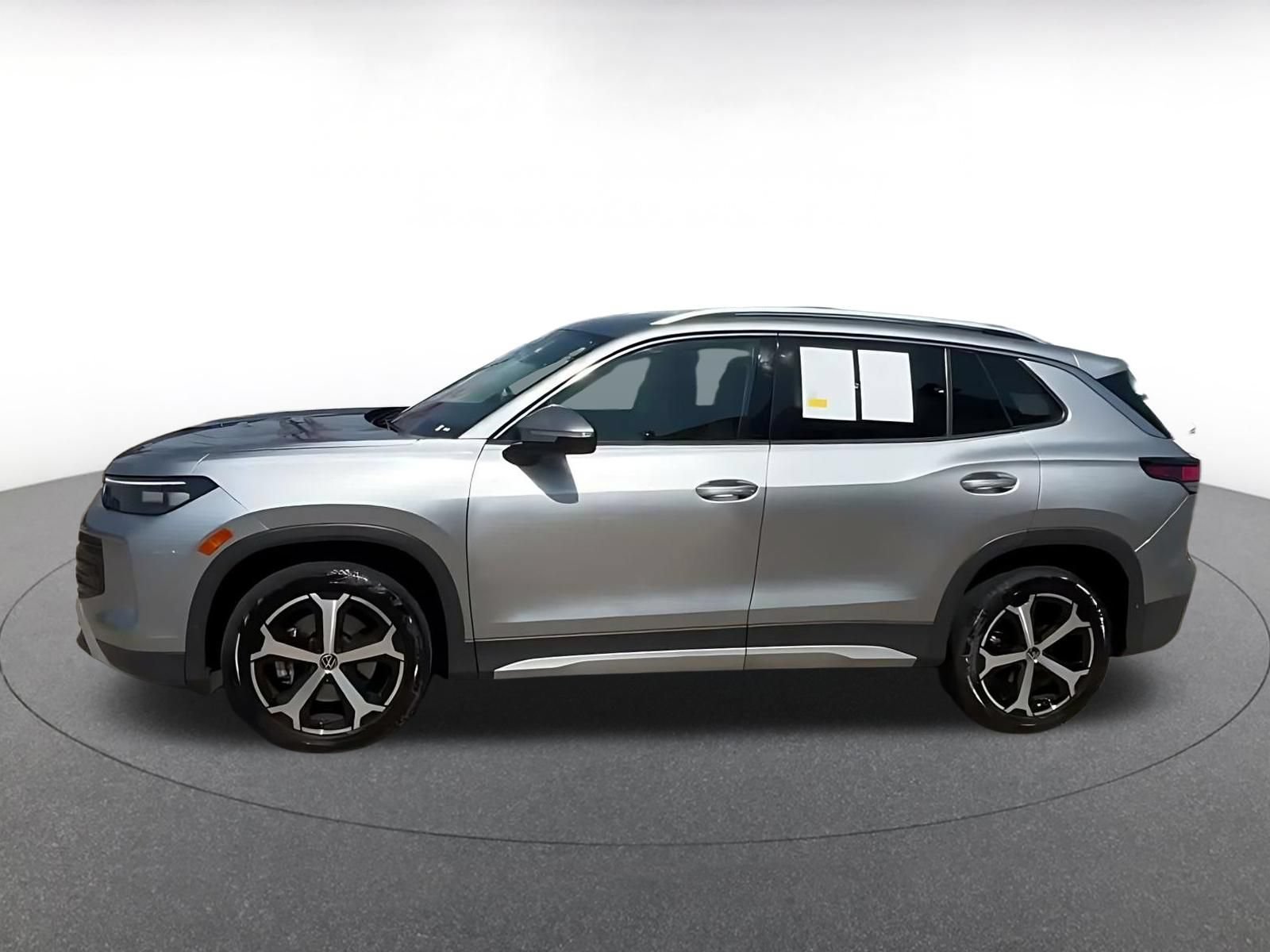 Thumbnail: 2026 Volkswagen Tiguan - 8