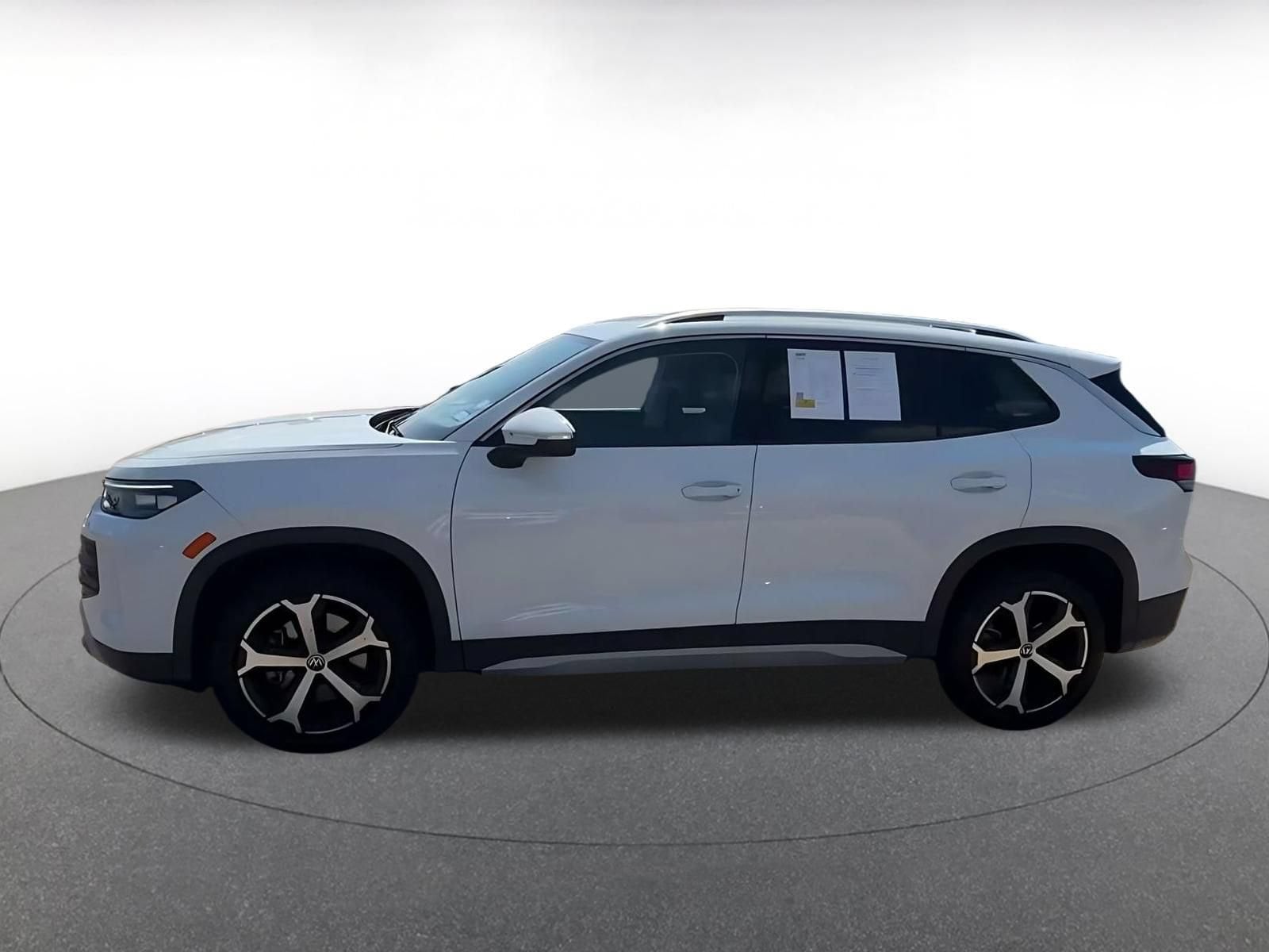 Thumbnail: 2026 Volkswagen Tiguan - 8