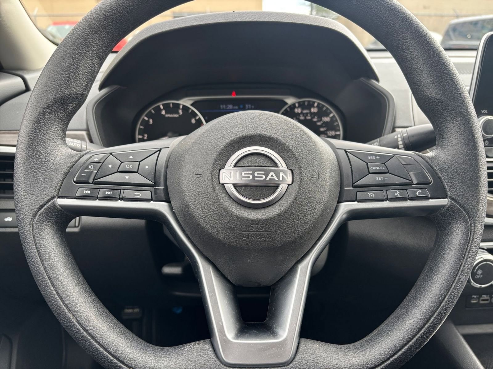 Thumbnail: 2025 Nissan Altima - 27