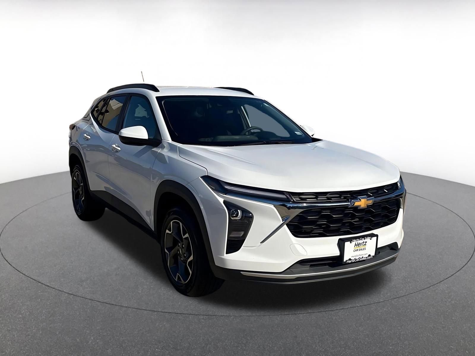 Thumbnail: 2025 Chevrolet Trax - 1