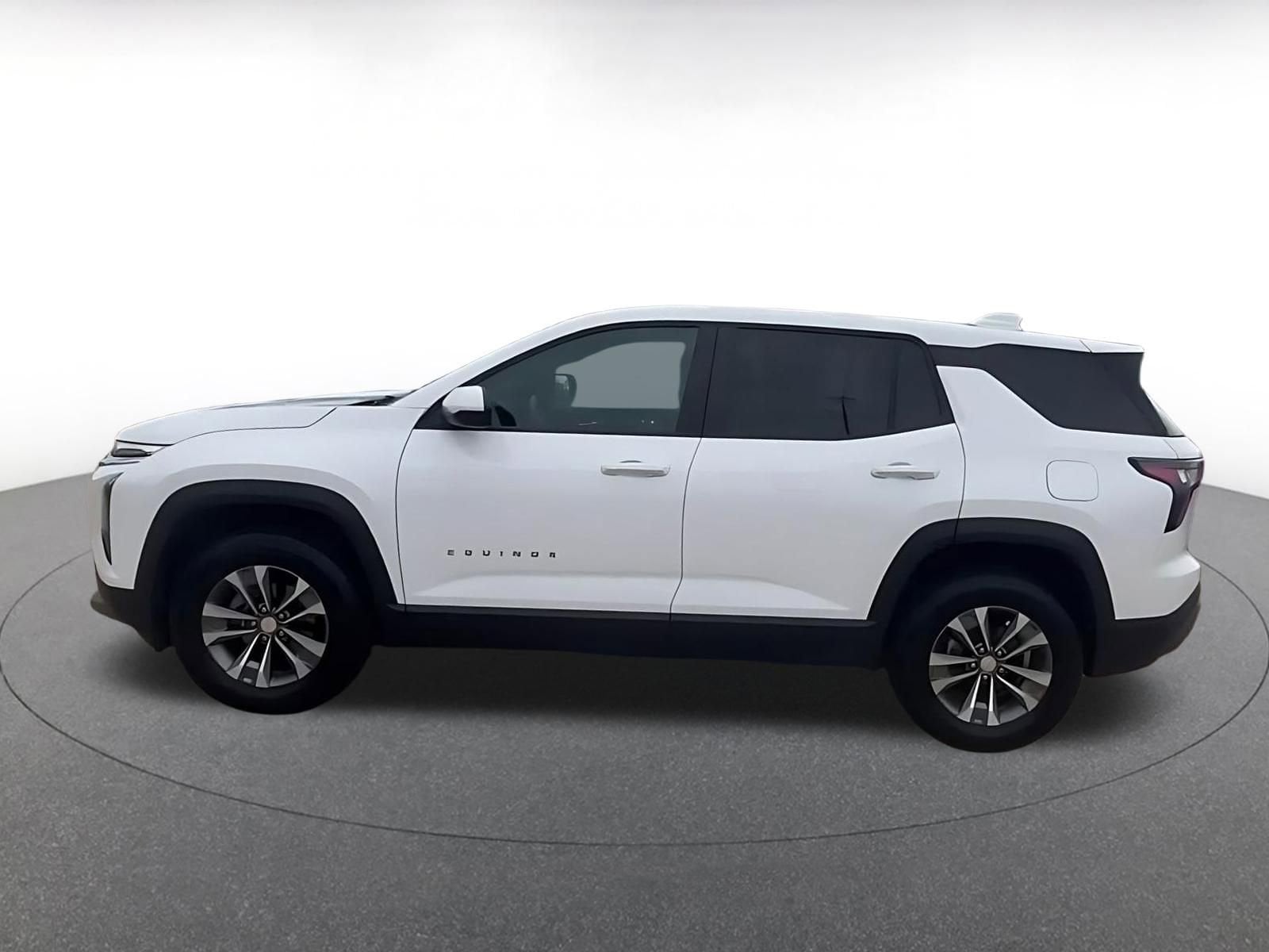 Thumbnail: 2025 Chevrolet Equinox - 9