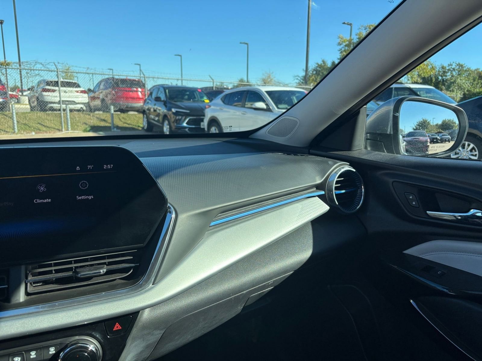 Thumbnail: 2025 Chevrolet Trax - 33