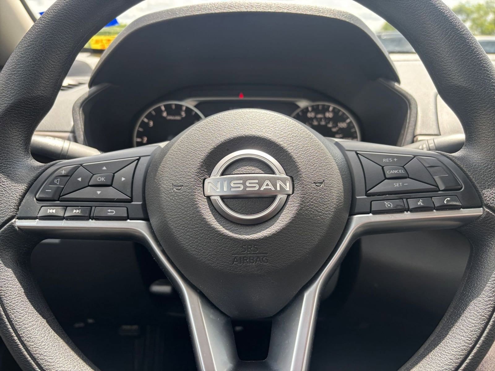 Thumbnail: 2025 Nissan Altima - 28