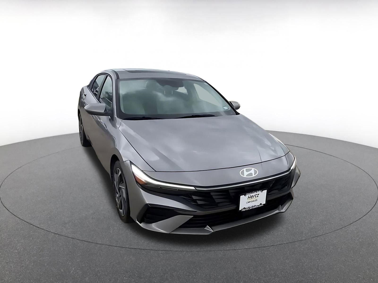 Thumbnail: 2025 Hyundai Elantra - 3