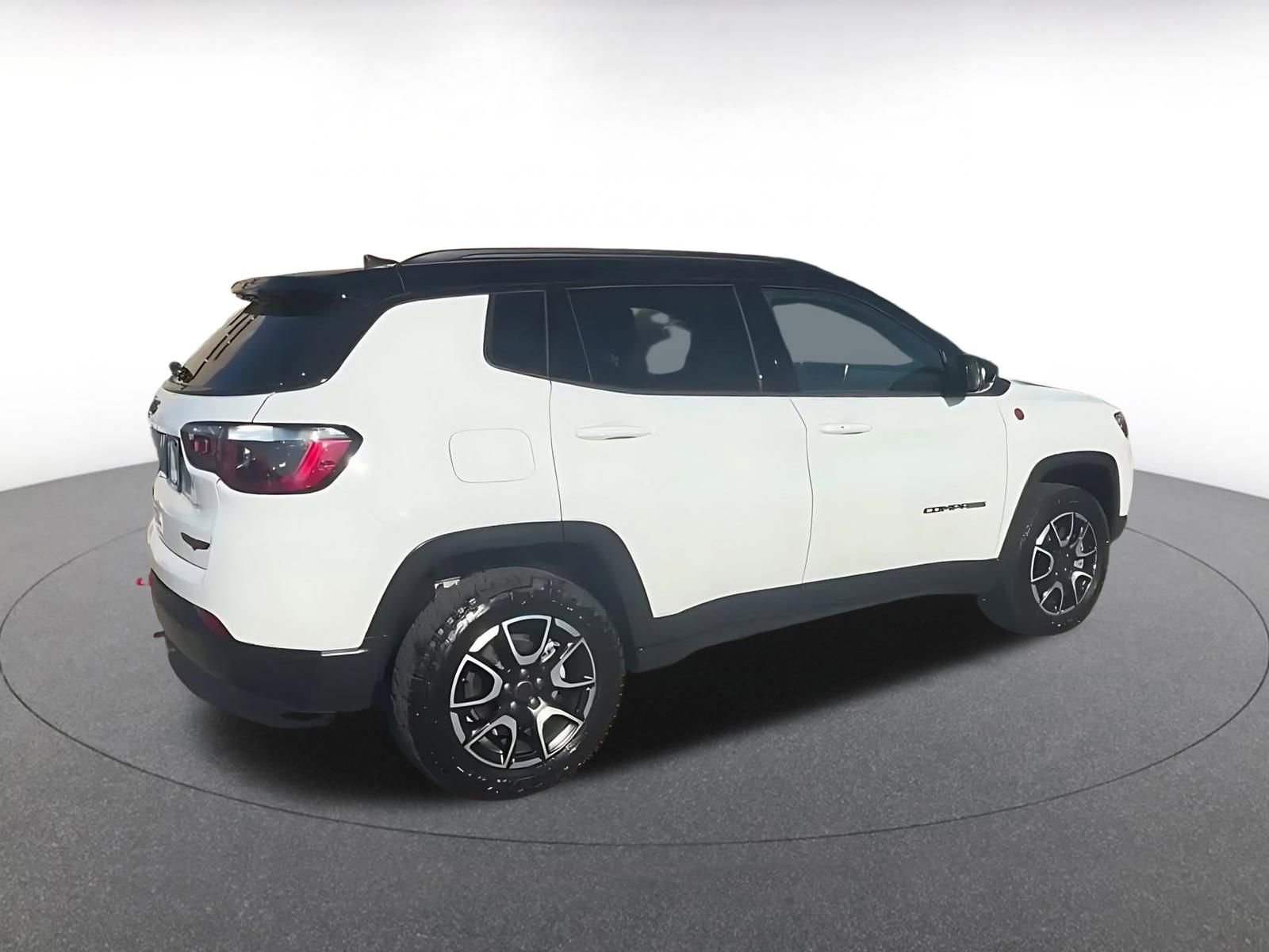 Thumbnail: 2025 Jeep Compass - 12