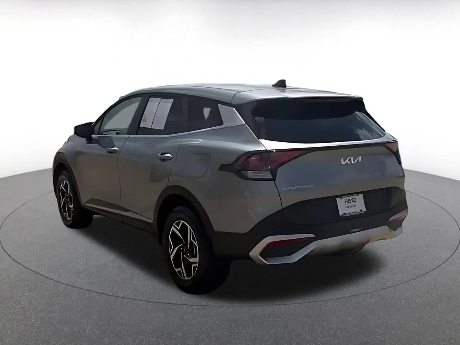 Thumbnail: 2024 Kia Sportage - 11