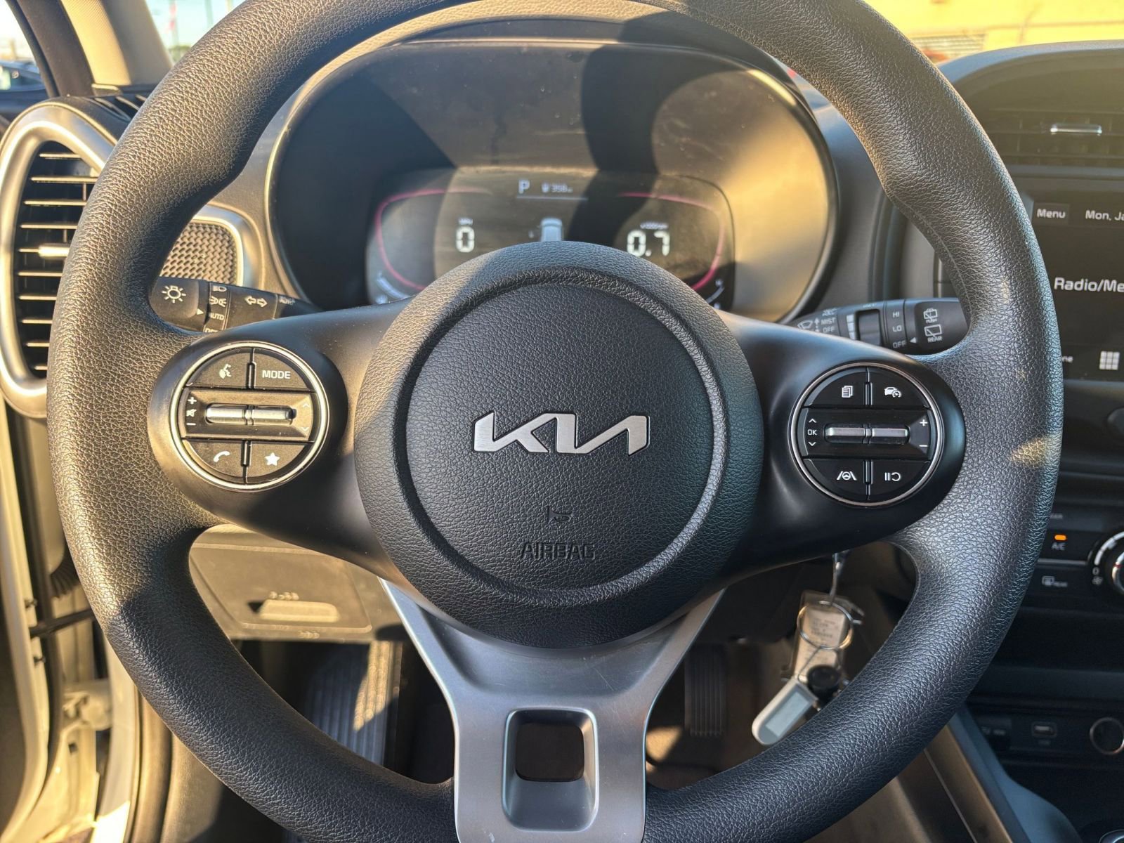 Thumbnail: 2025 Kia Soul - 25