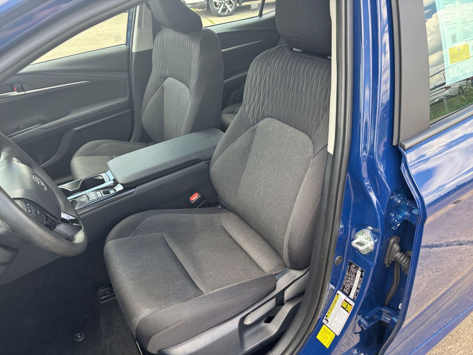 2025 Toyota Camry LE 30